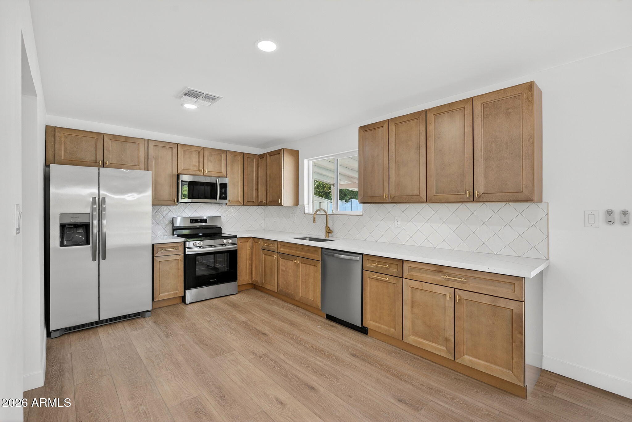 3520 N 85TH Street