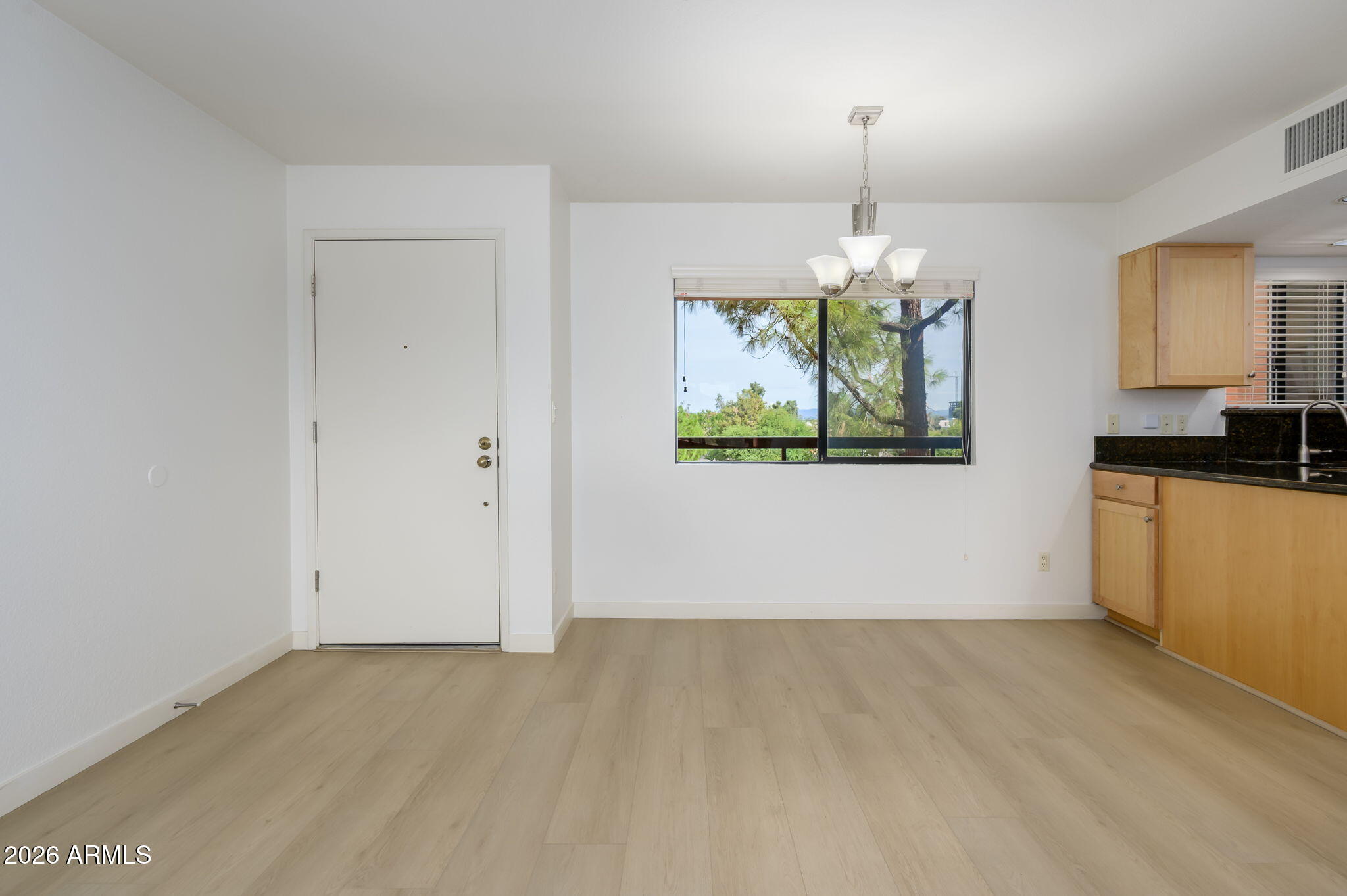12212 N PARADISE VILLAGE Parkway S 452