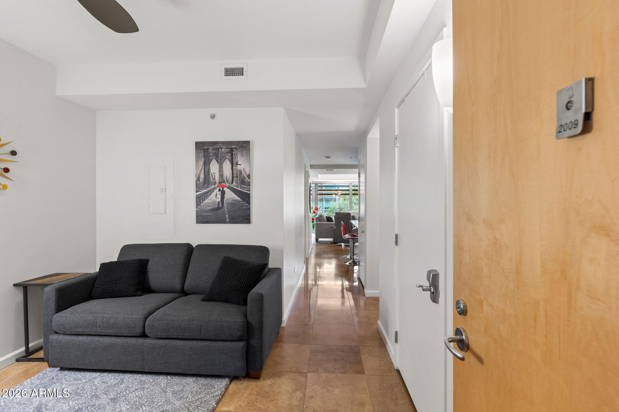 7137 E RANCHO VISTA Drive 2009