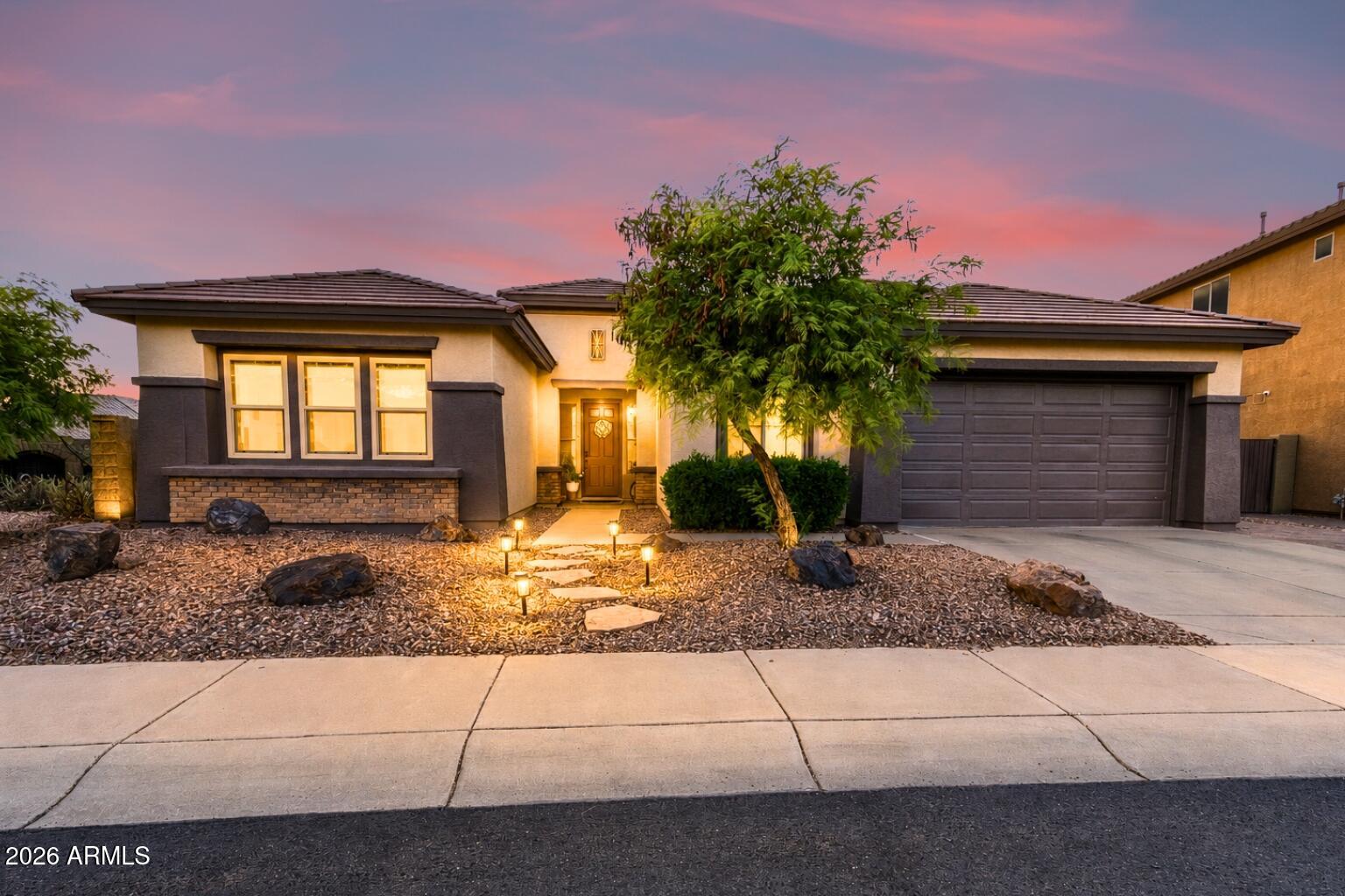 2422 W CLEARVIEW Trail