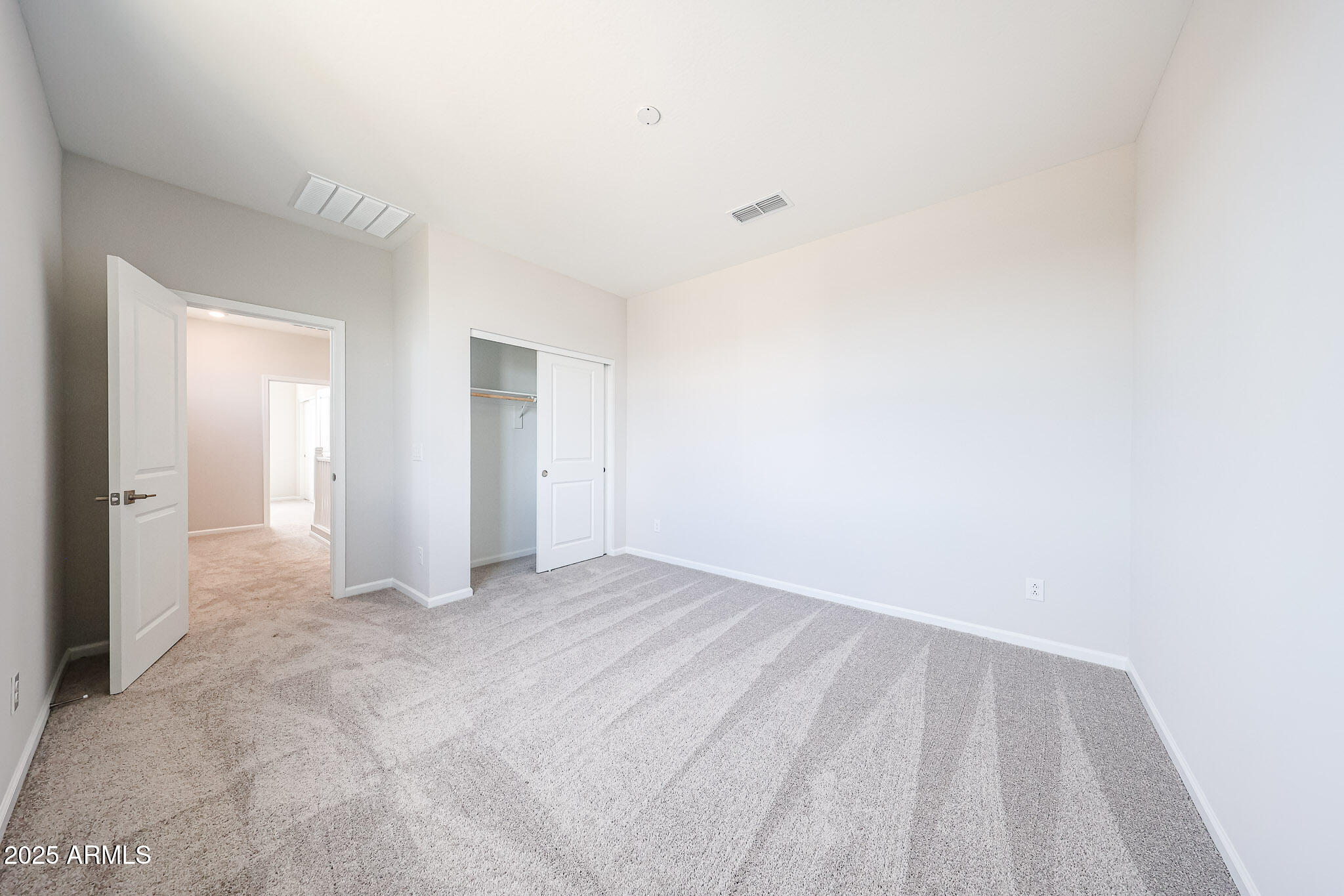 23043 W POTTER Drive