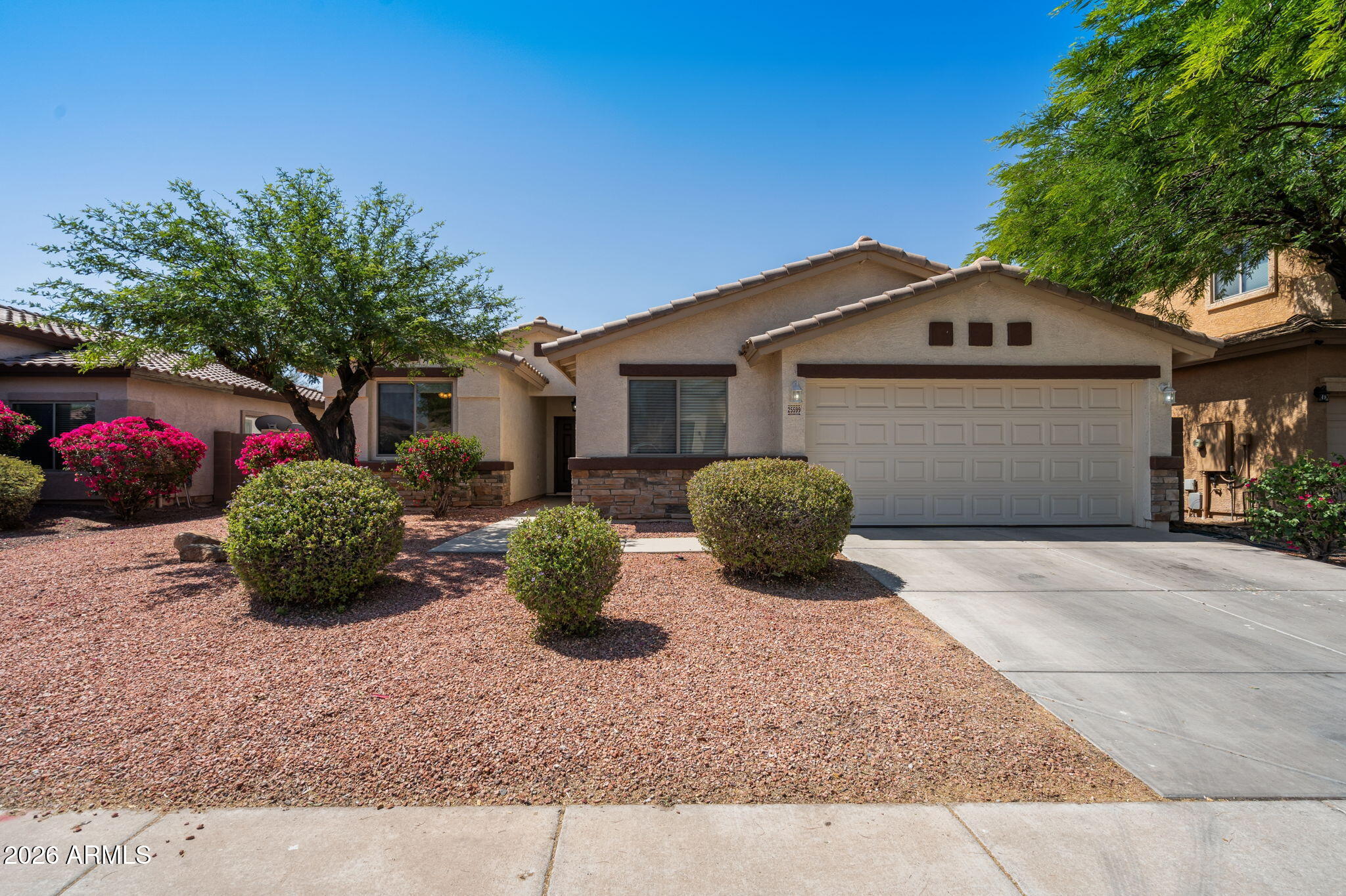 25599 W Saint Catherine Avenue