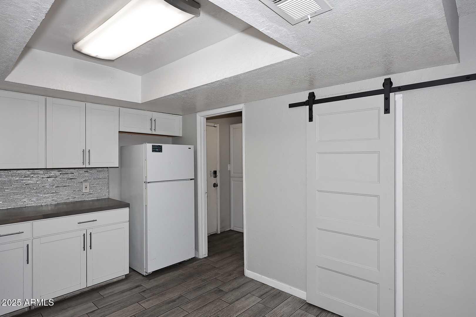 2416 W CARIBBEAN Lane 2