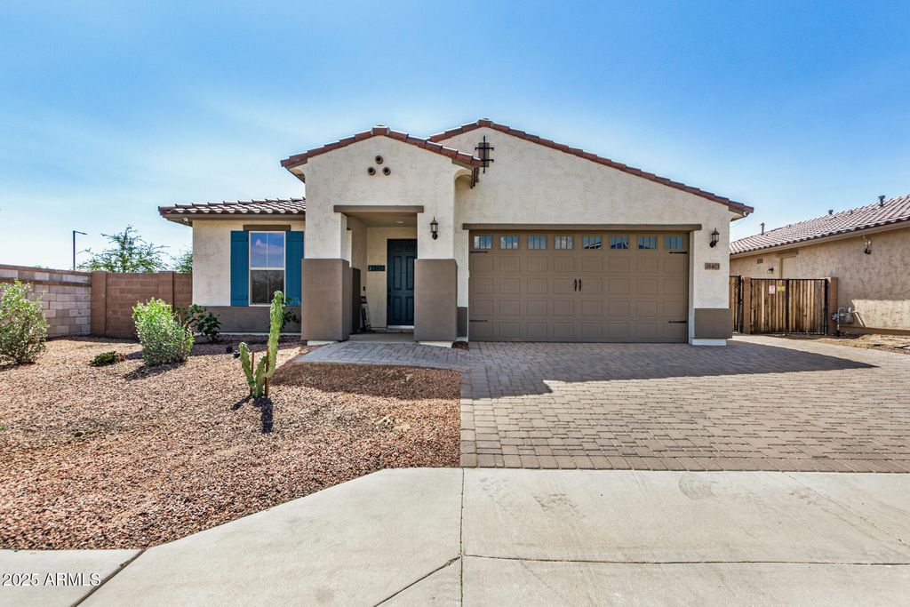Photo of 18403 W Vista Norte Street, Goodyear, AZ 85338 (MLS # 6925503)