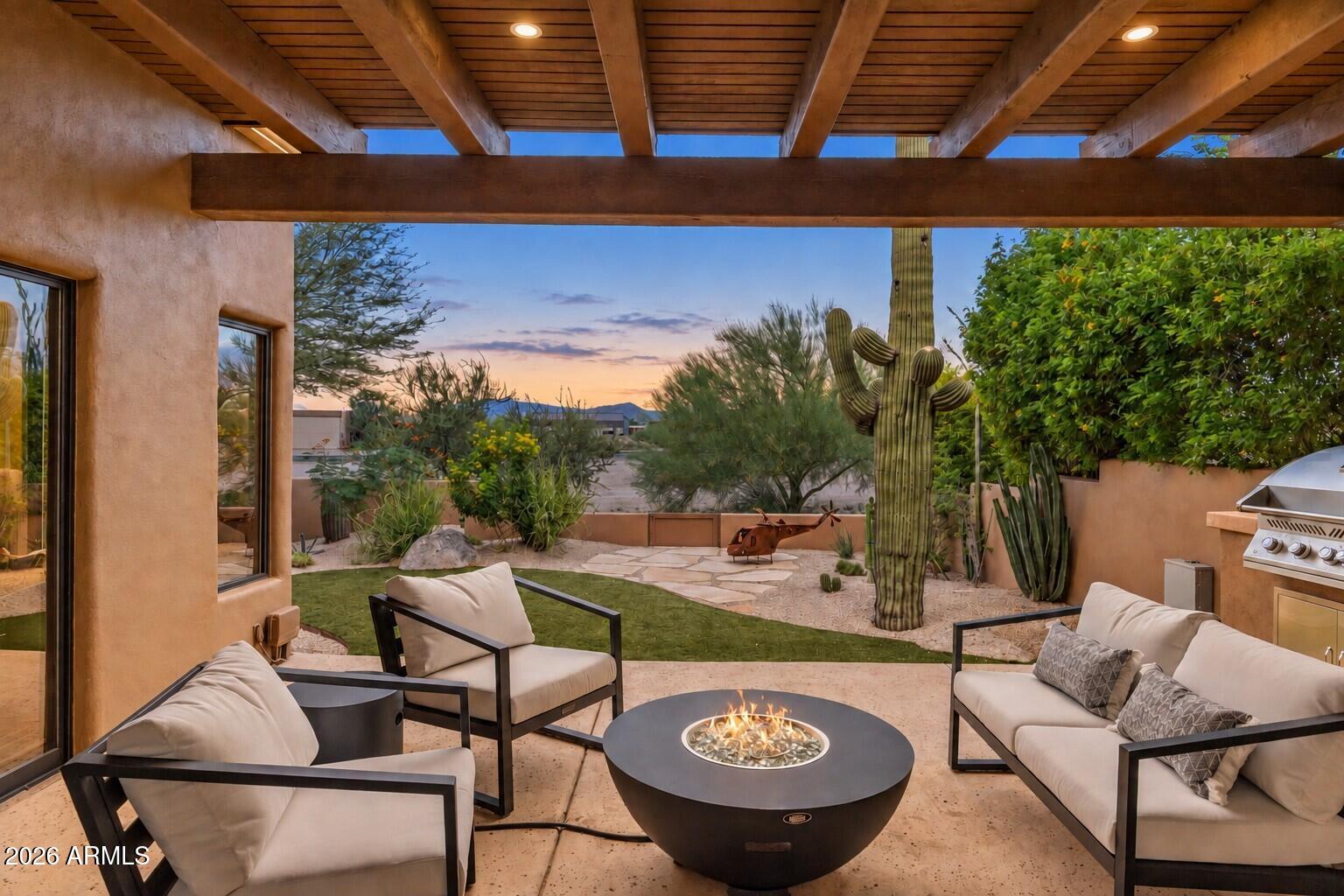8502 E CAVE CREEK Road 22