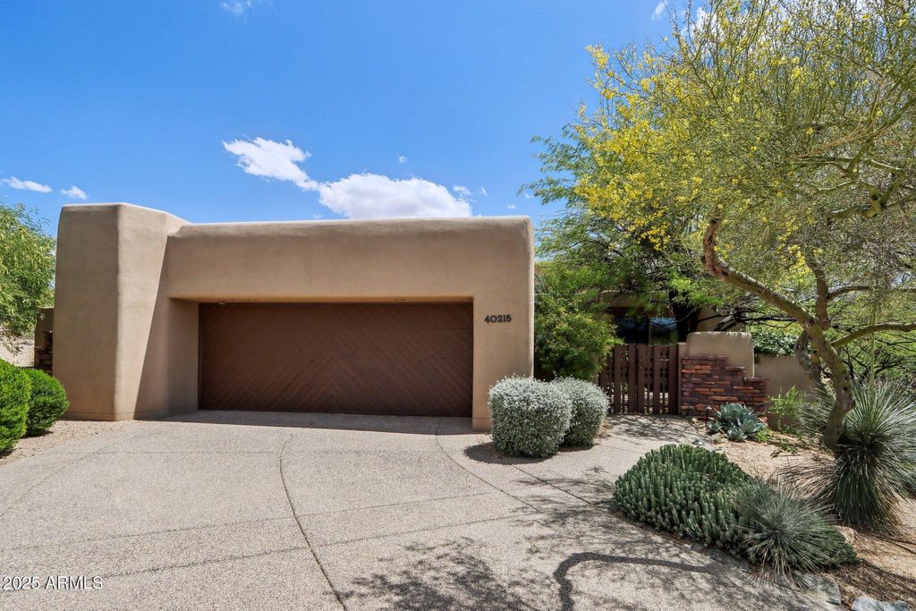 Photo of 40215 N 110th Place, Scottsdale, AZ 85262 (MLS # 6858181)