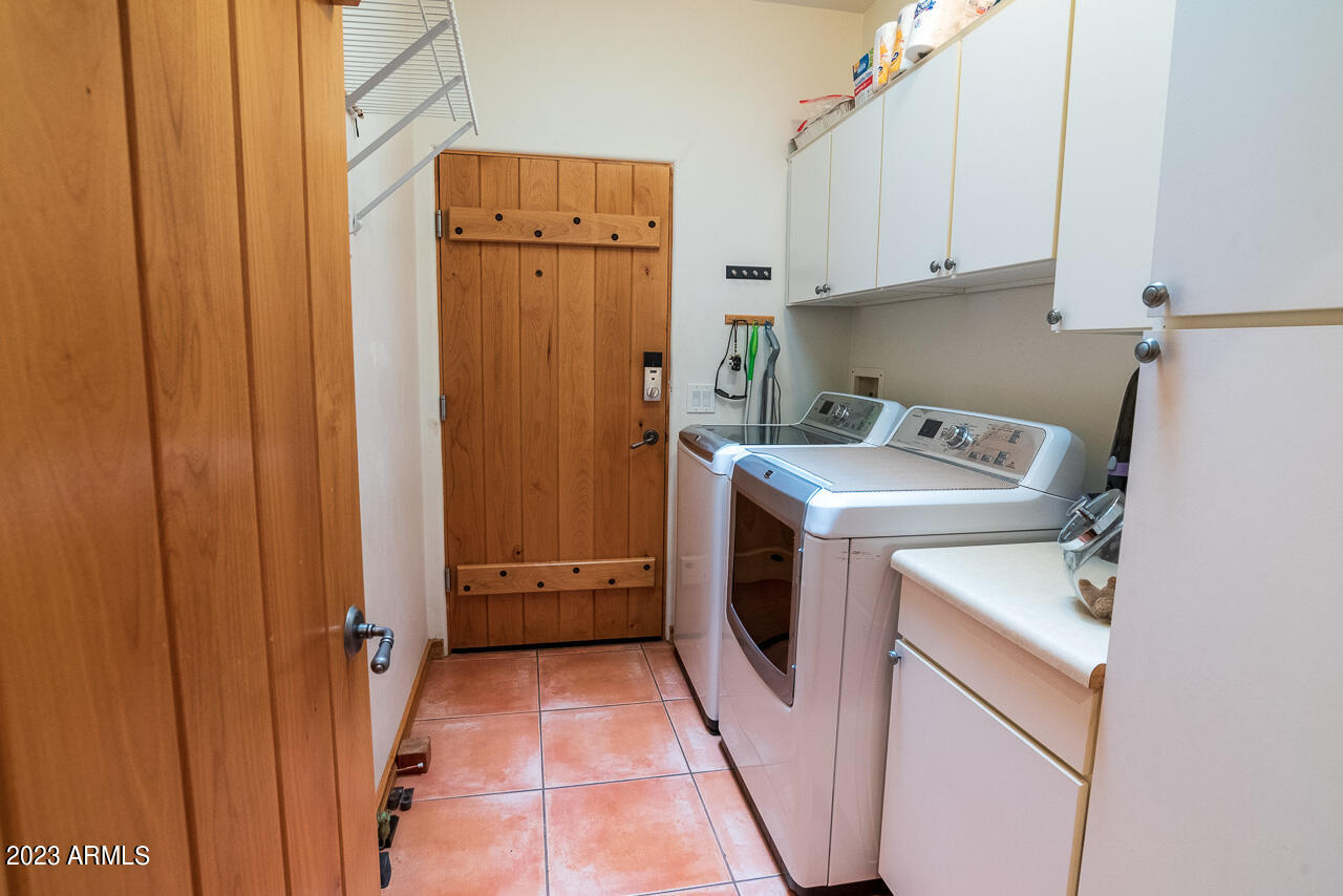CANYON DE FLORES PHASE 1B - Residential