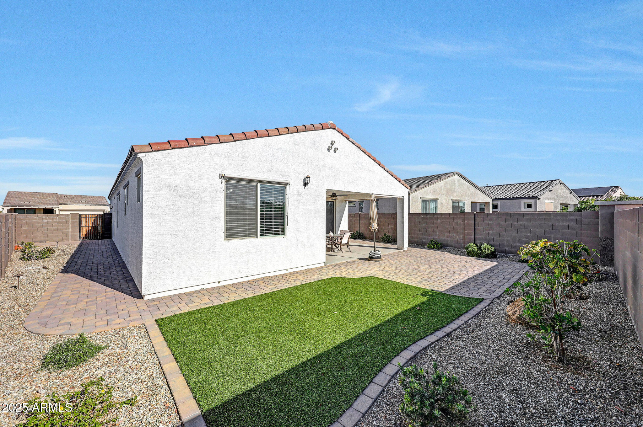 18035 W MUIRWOOD Drive