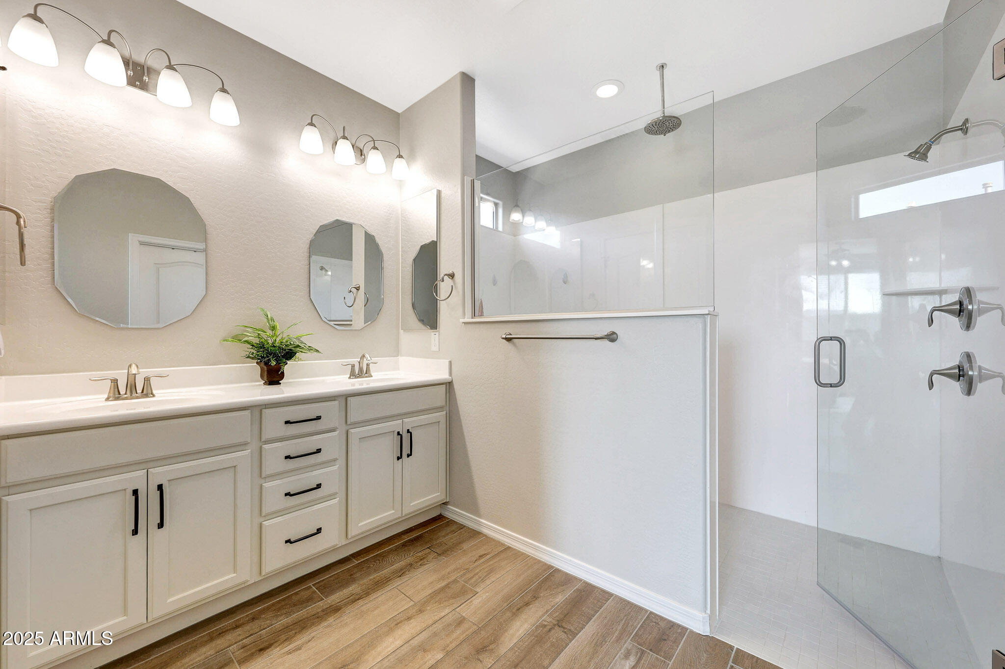 18035 W MUIRWOOD Drive