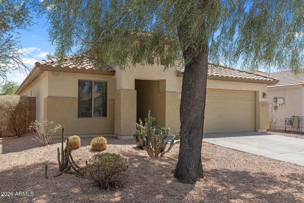 Photo of 375 W Gascon Road, San Tan Valley, AZ 85143 (MLS # 7046106)