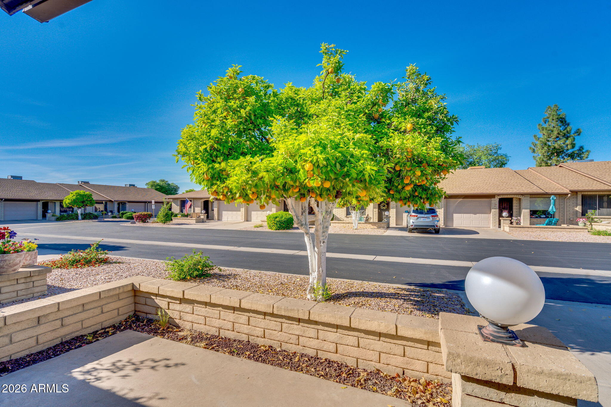 520 S GREENFIELD Road 17