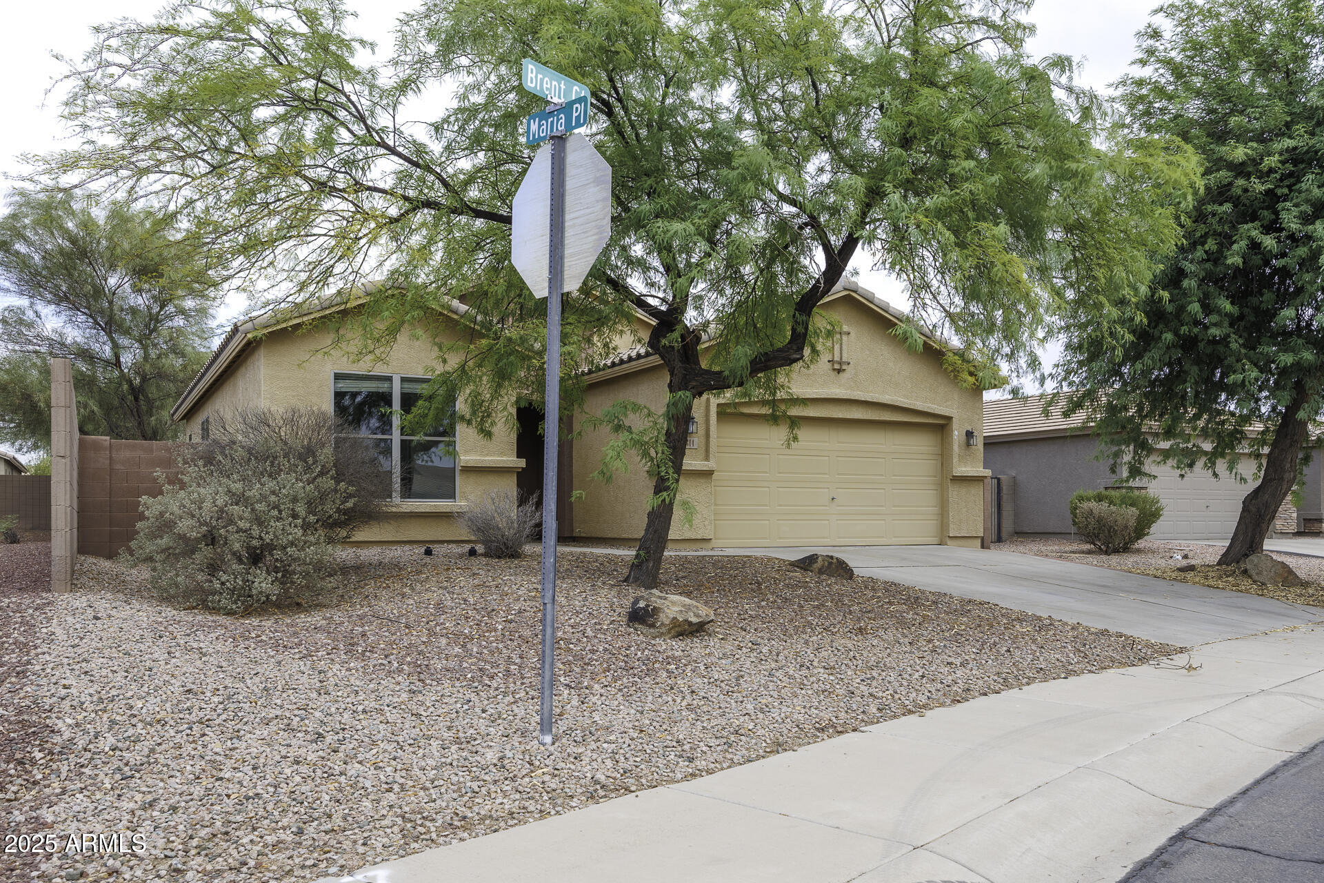 1314 E BRENT Court