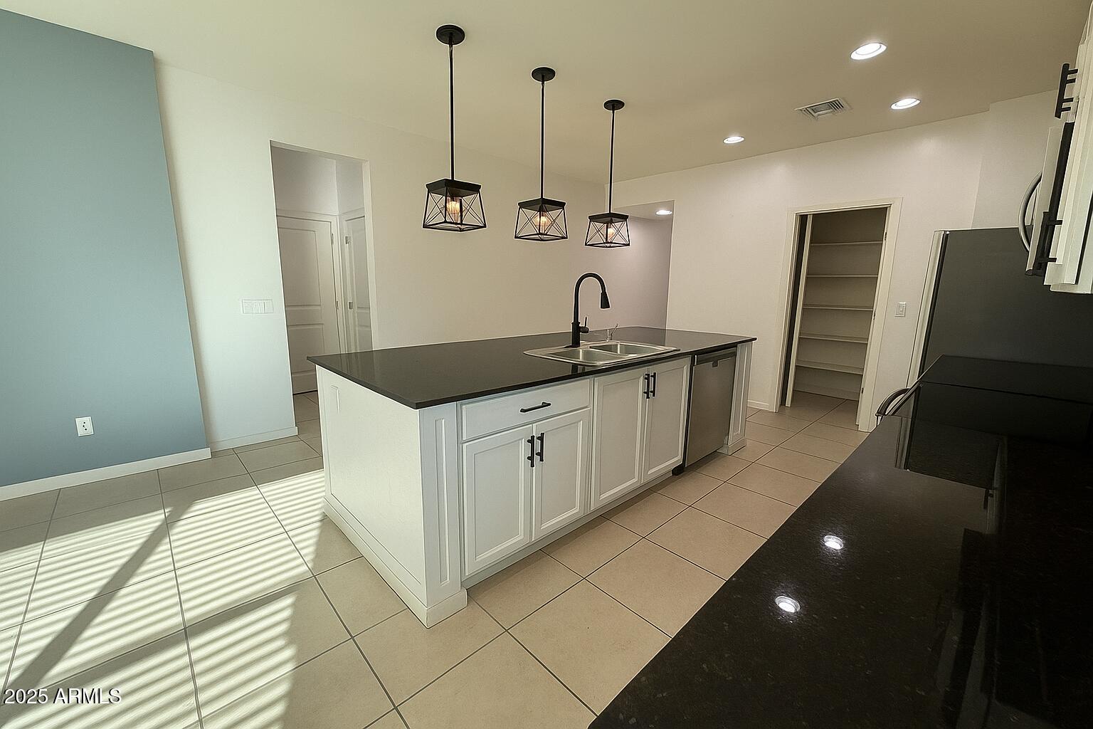 23649 W WATKINS Street