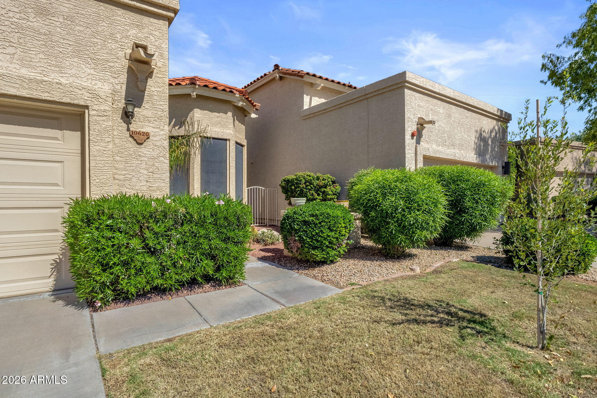 10620 E VOGEL Avenue