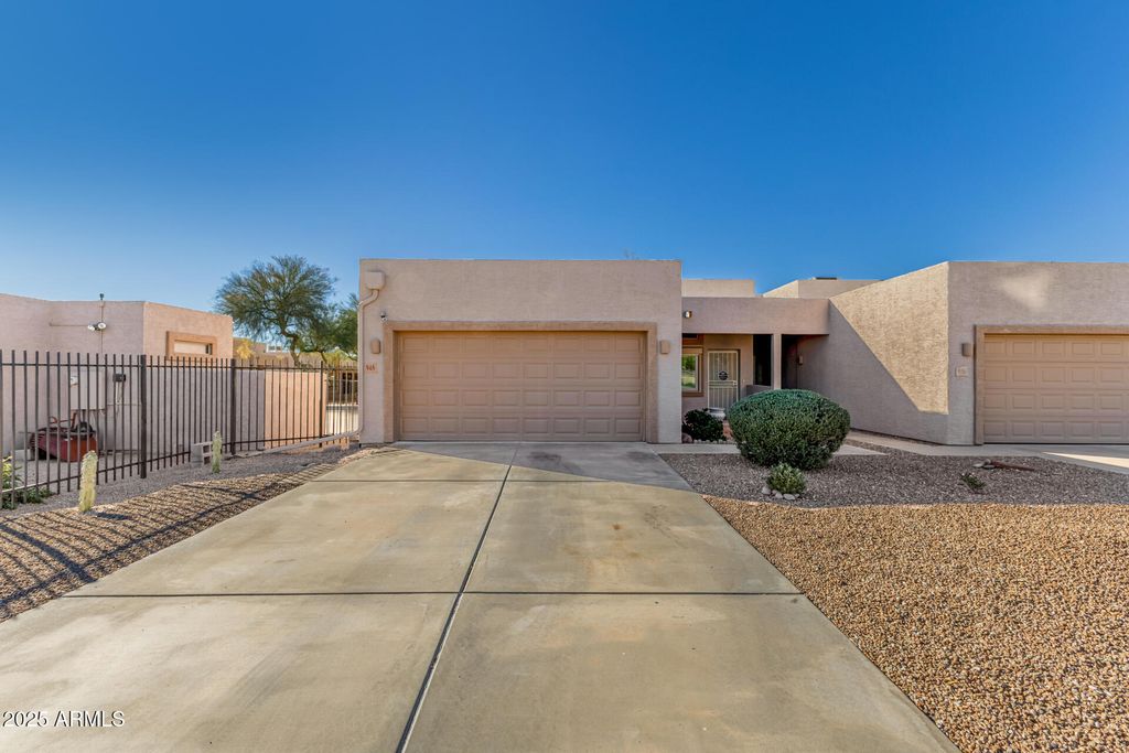 Photo of 948 S Lawther Drive, Apache Junction, AZ 85120 (MLS # 6959966)