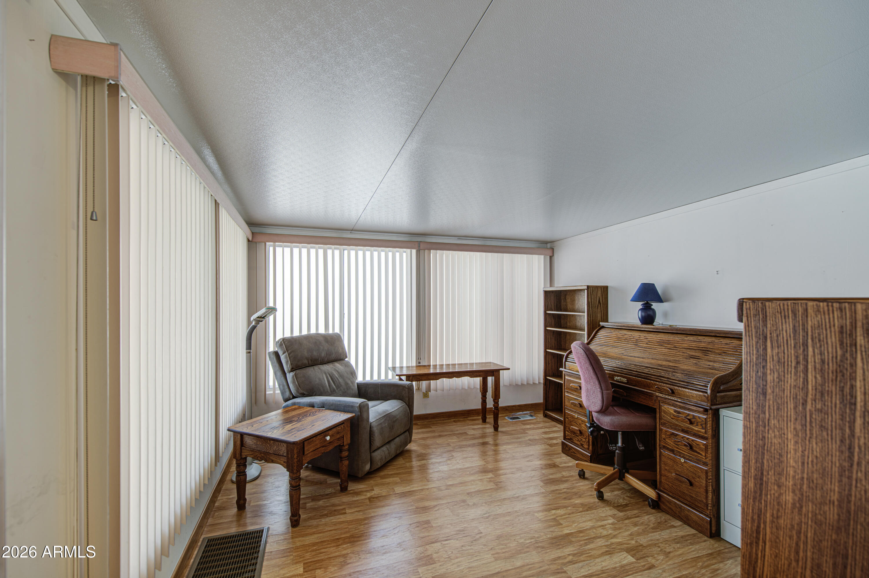 7750 E BROADWAY Road 464