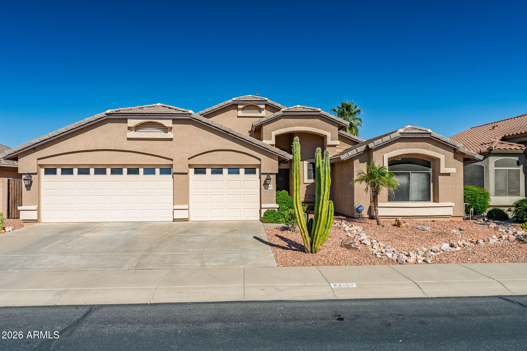 22107 N REIS Drive