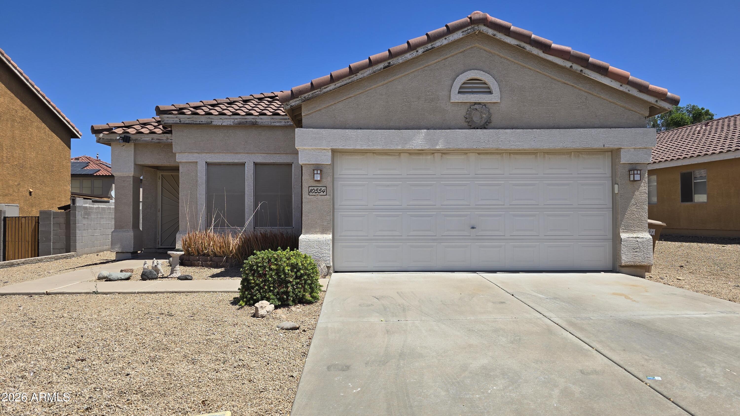 10554 W Louise Drive