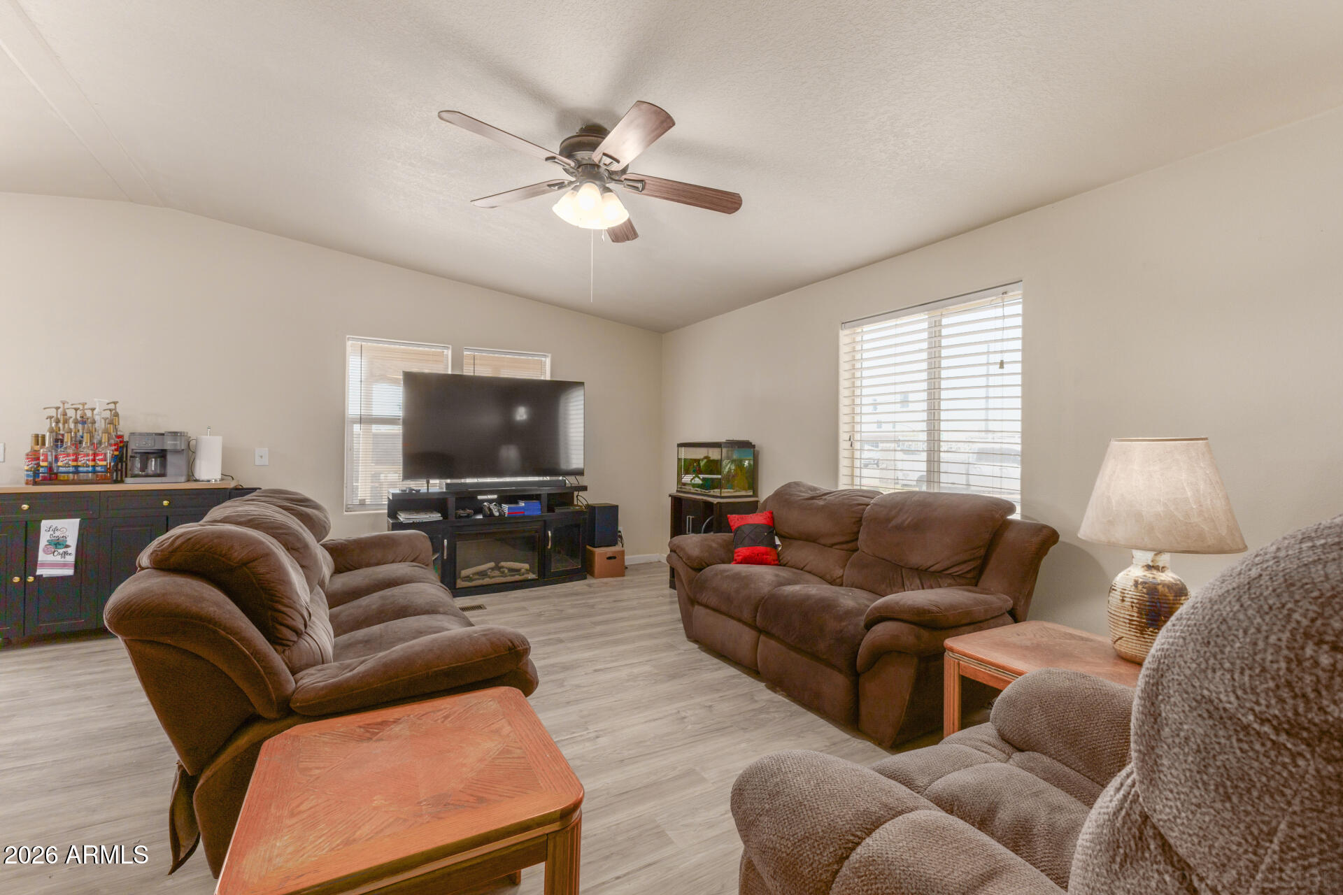 7613 E FLOSSMOOR Avenue