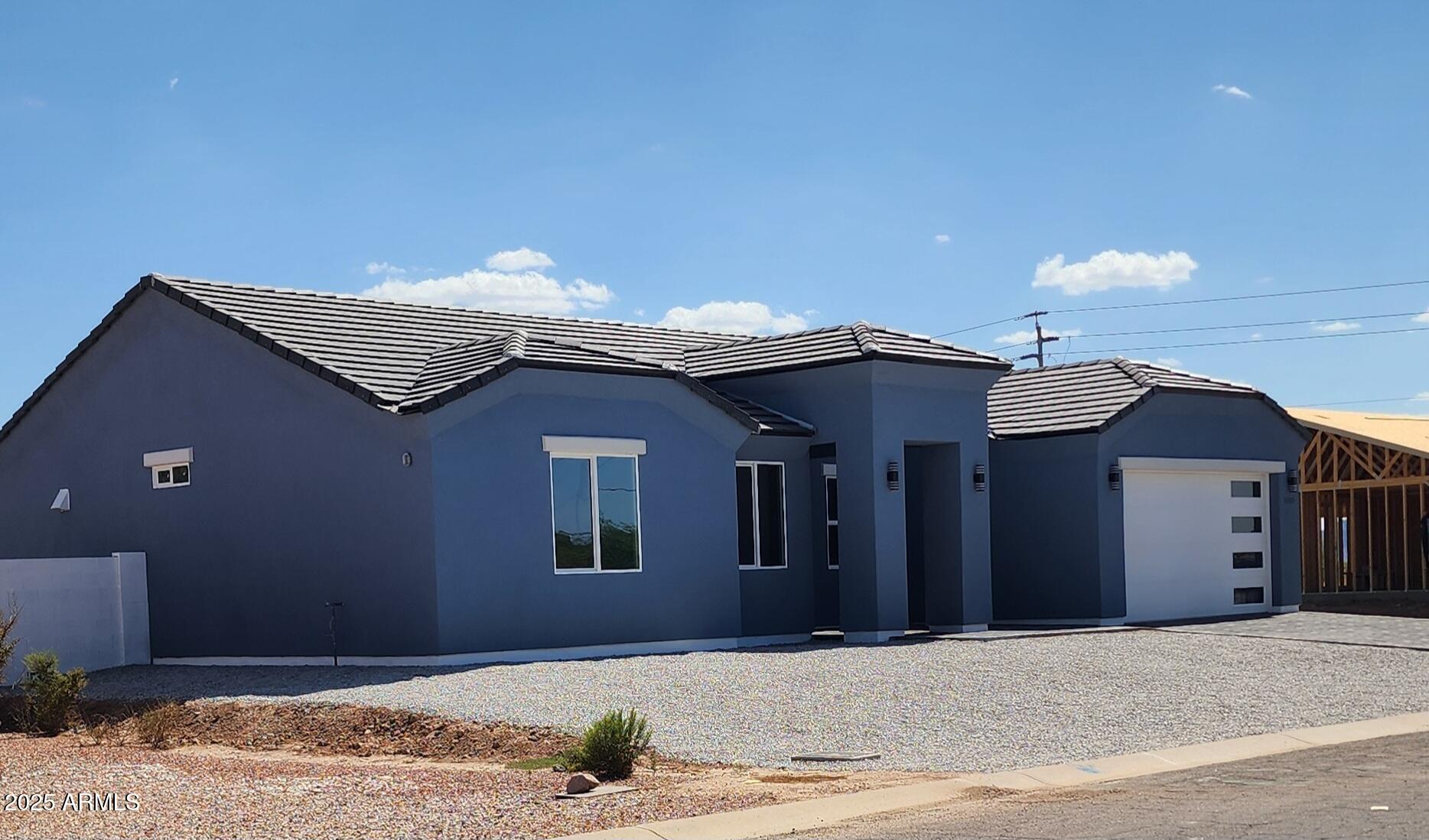 11189 W LOMA VISTA Drive