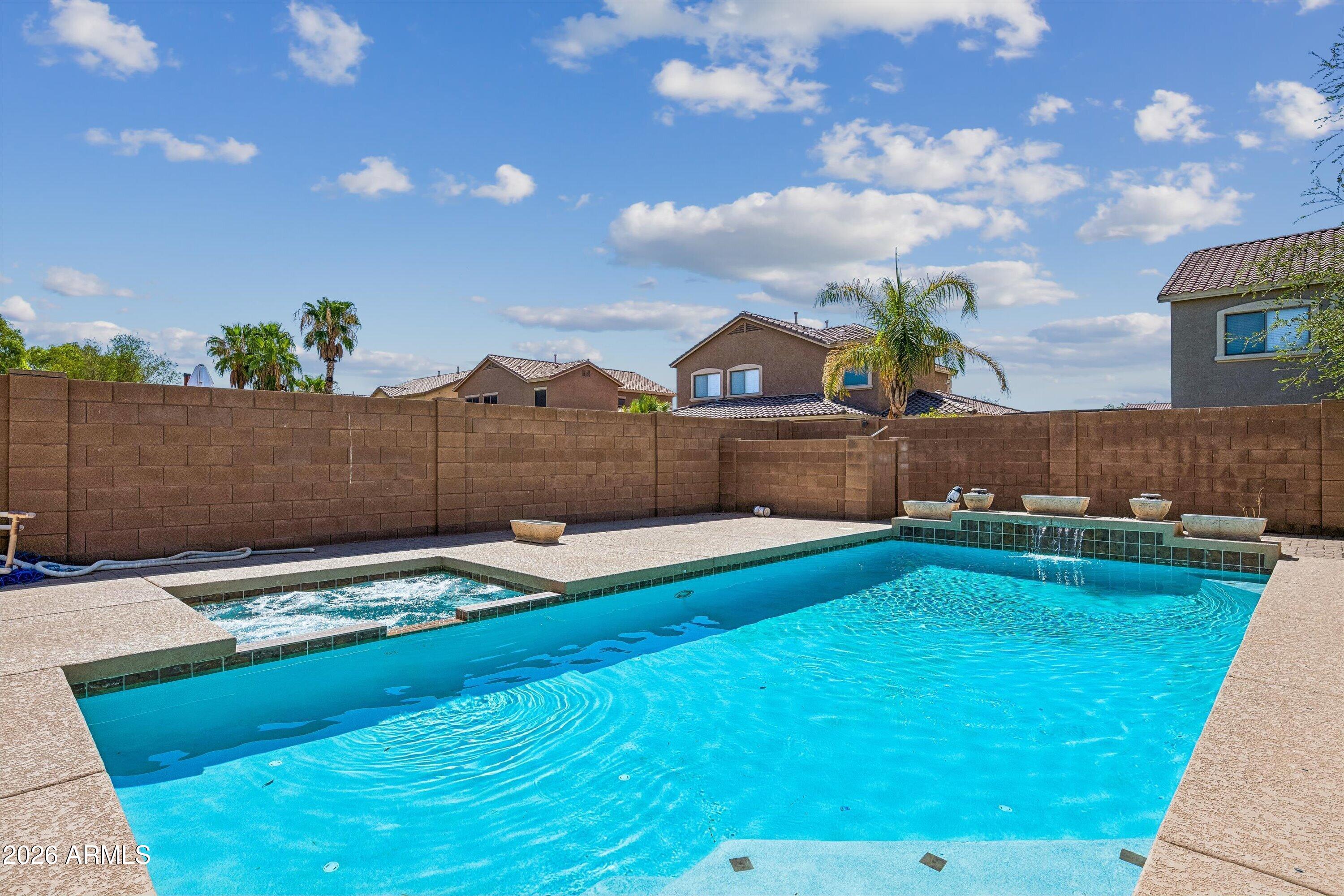 4133 E WESTCHESTER Drive