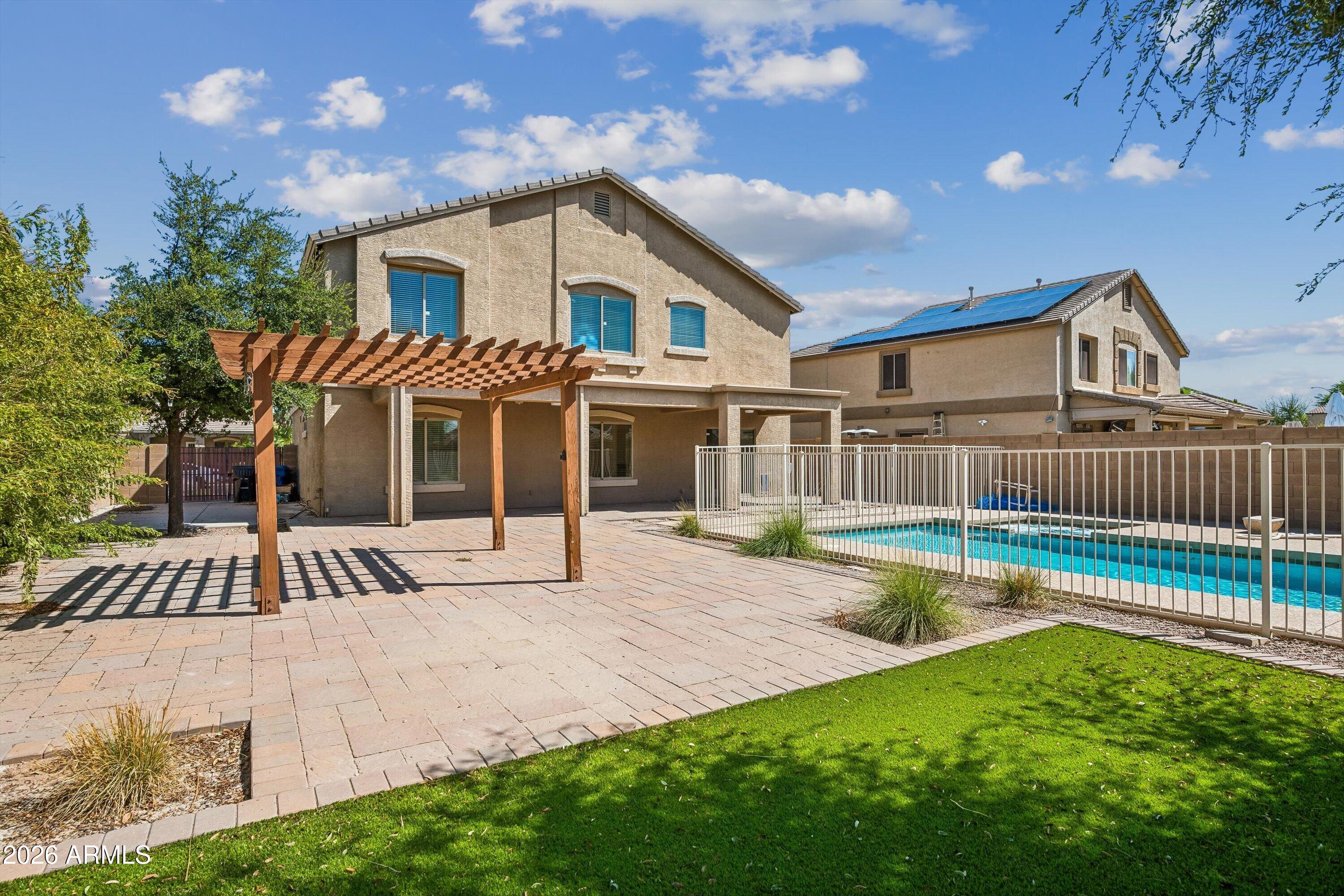 4133 E WESTCHESTER Drive