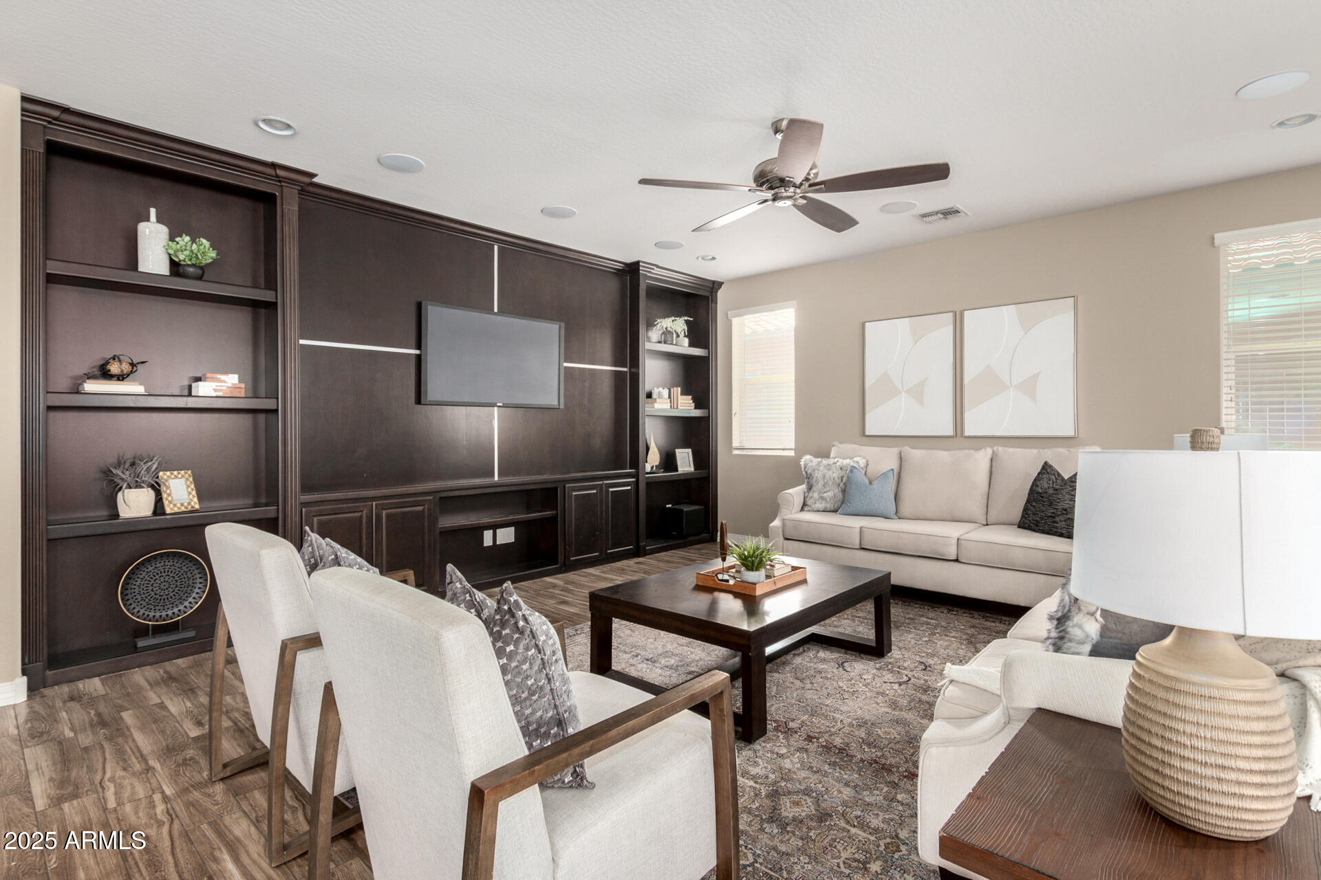 3338 E COCONINO Drive