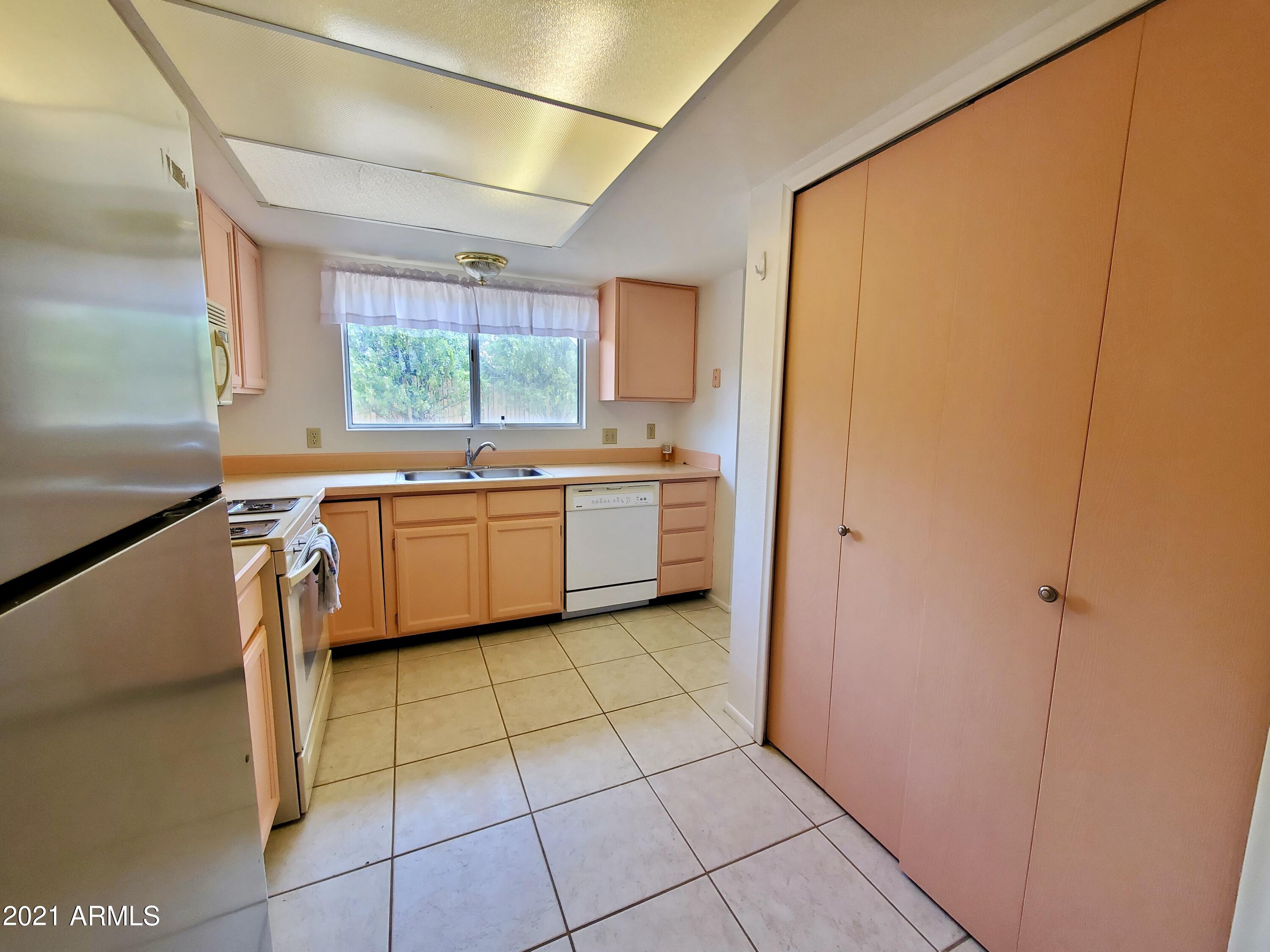 COVENTRY ESTATES AMD - Residential