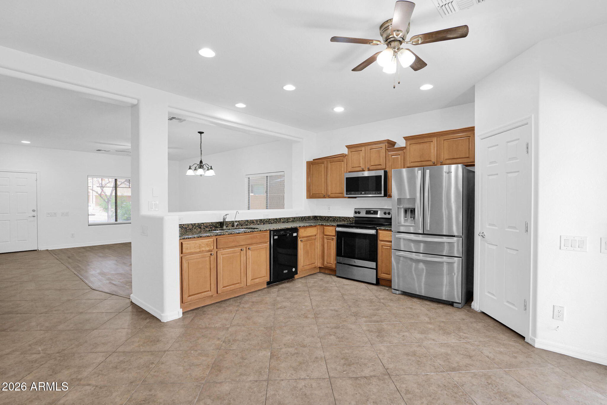 42825 W KRISTAL Lane