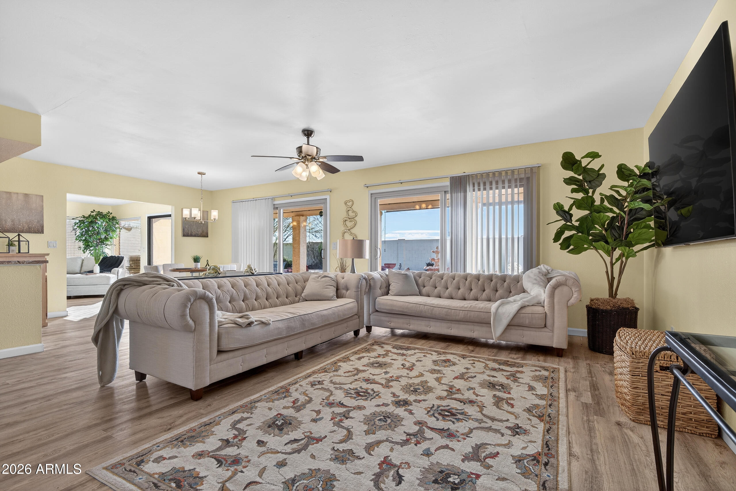 10723 E NAVAJO Place