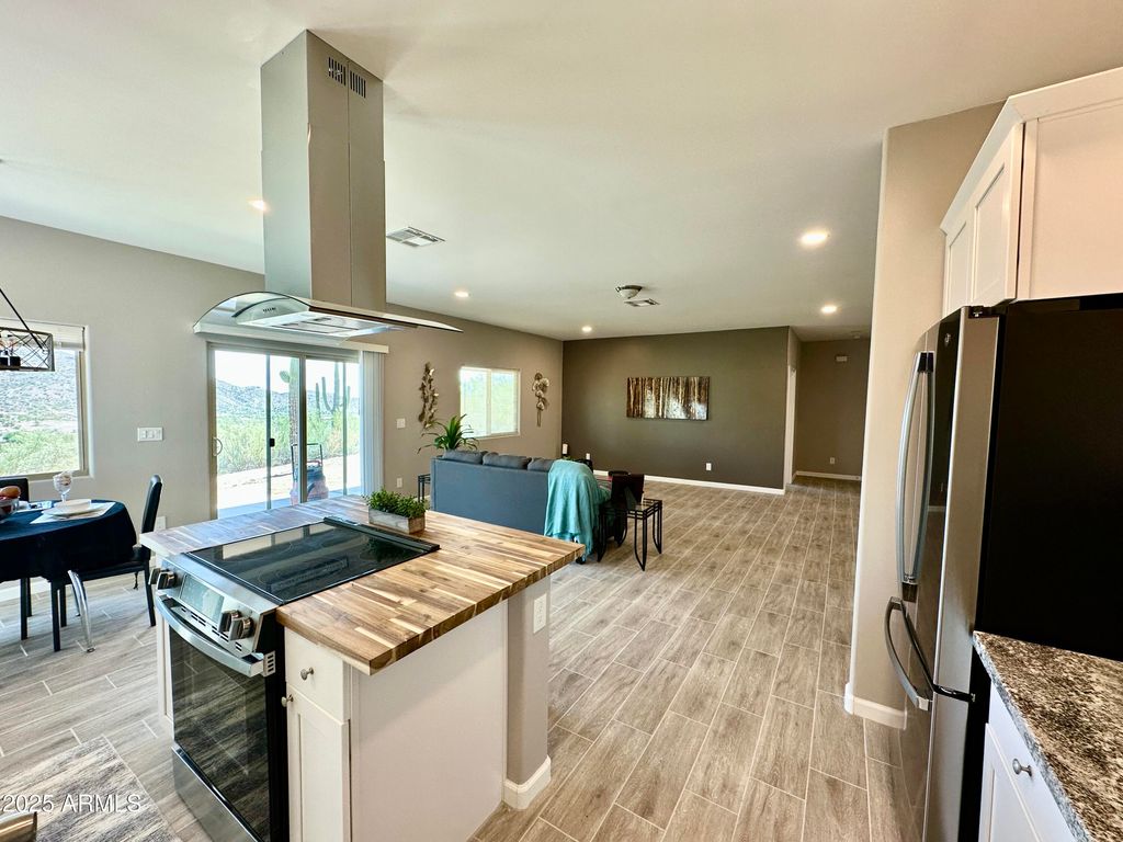 Photo of 43019 N 18th Street, New River, AZ 85087 (MLS # 6925528)