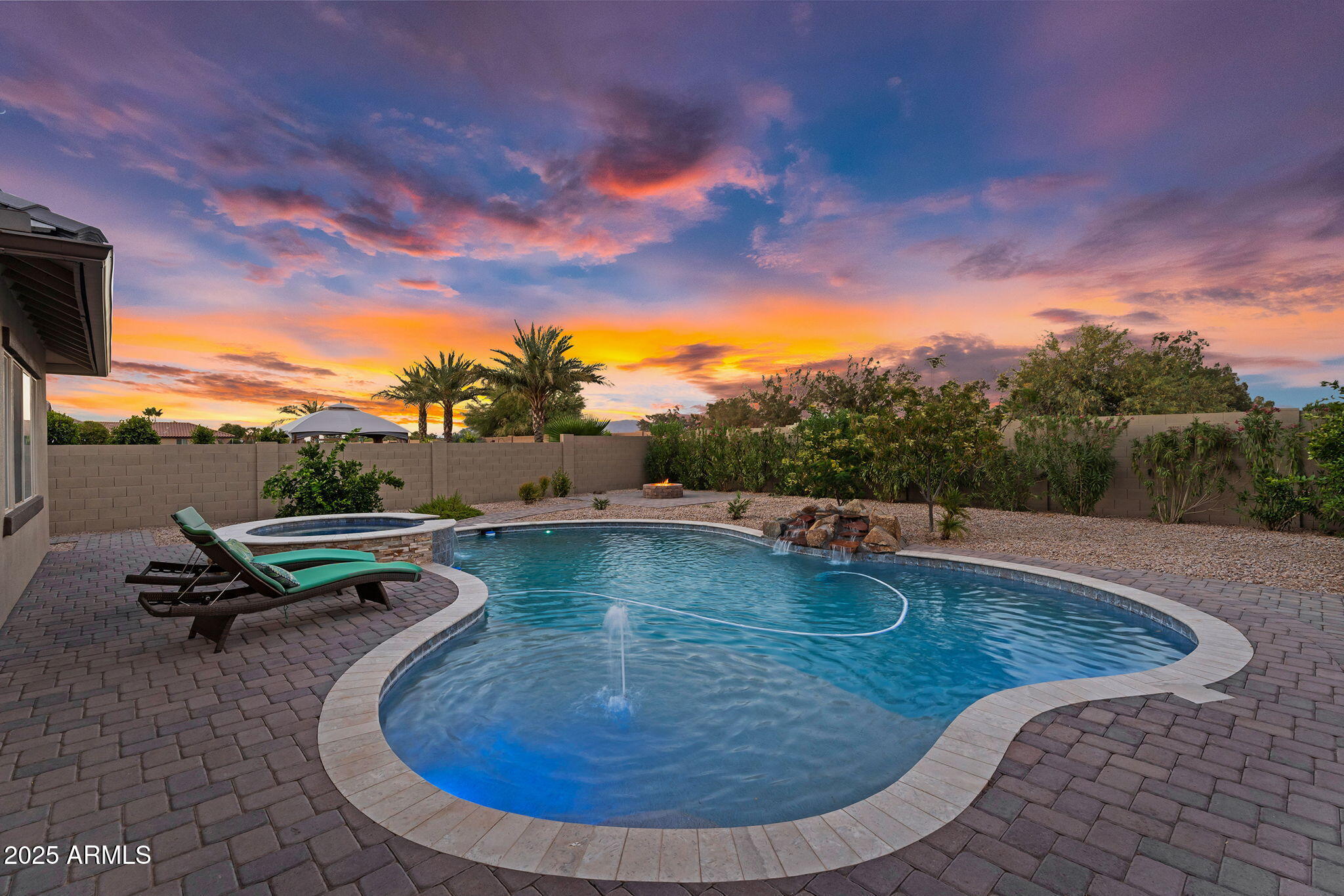 42161 N VIA CIENNA --