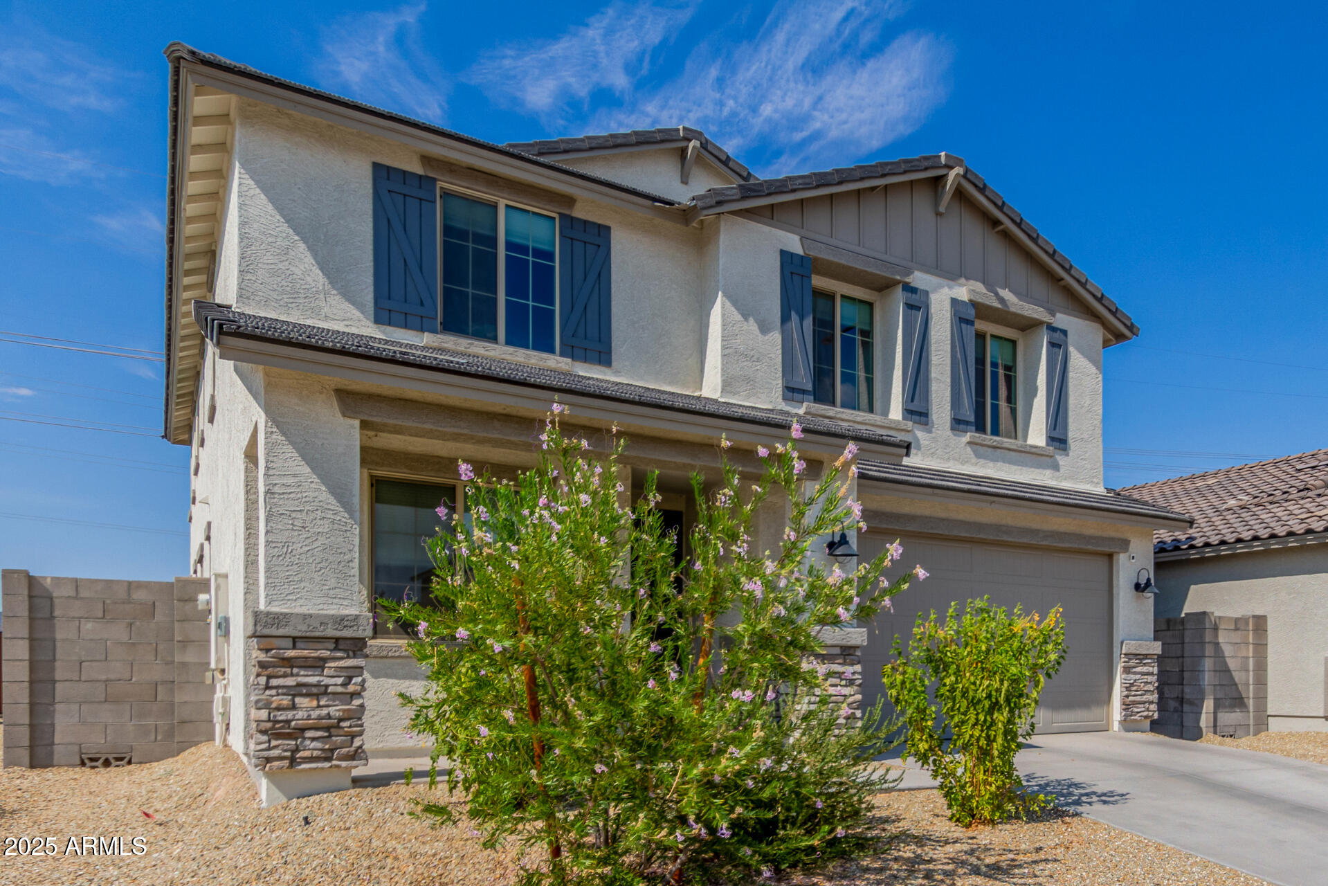 23452 W WINSLOW Avenue