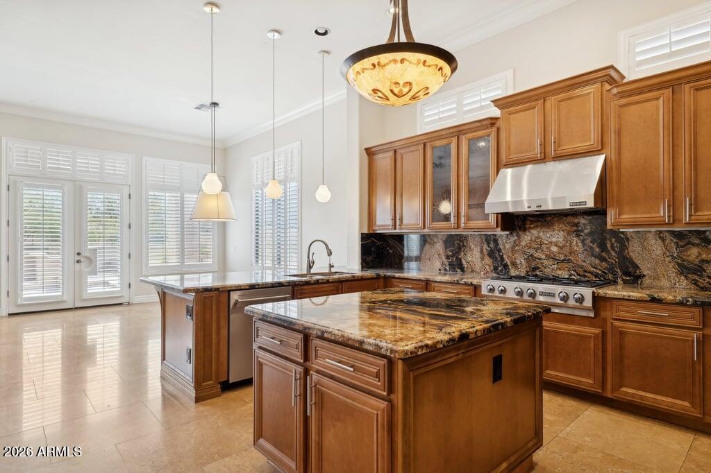 1713 W CALLE MARITA --