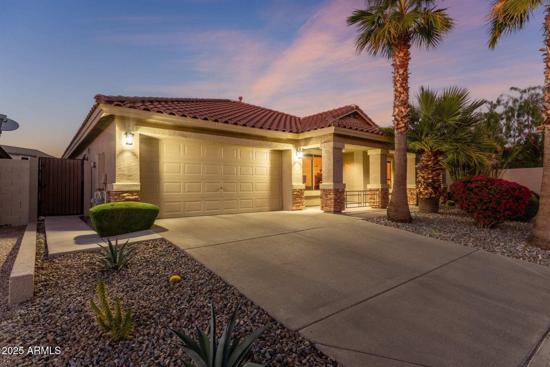 Homes for Sale in Queen Creek Arizona 1 2302 W HEDGEHOG Place