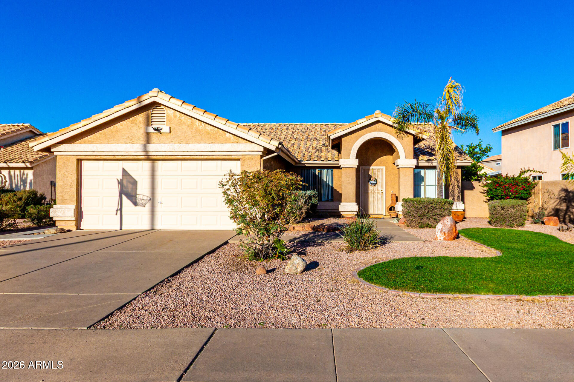 7344 E MEDINA Avenue