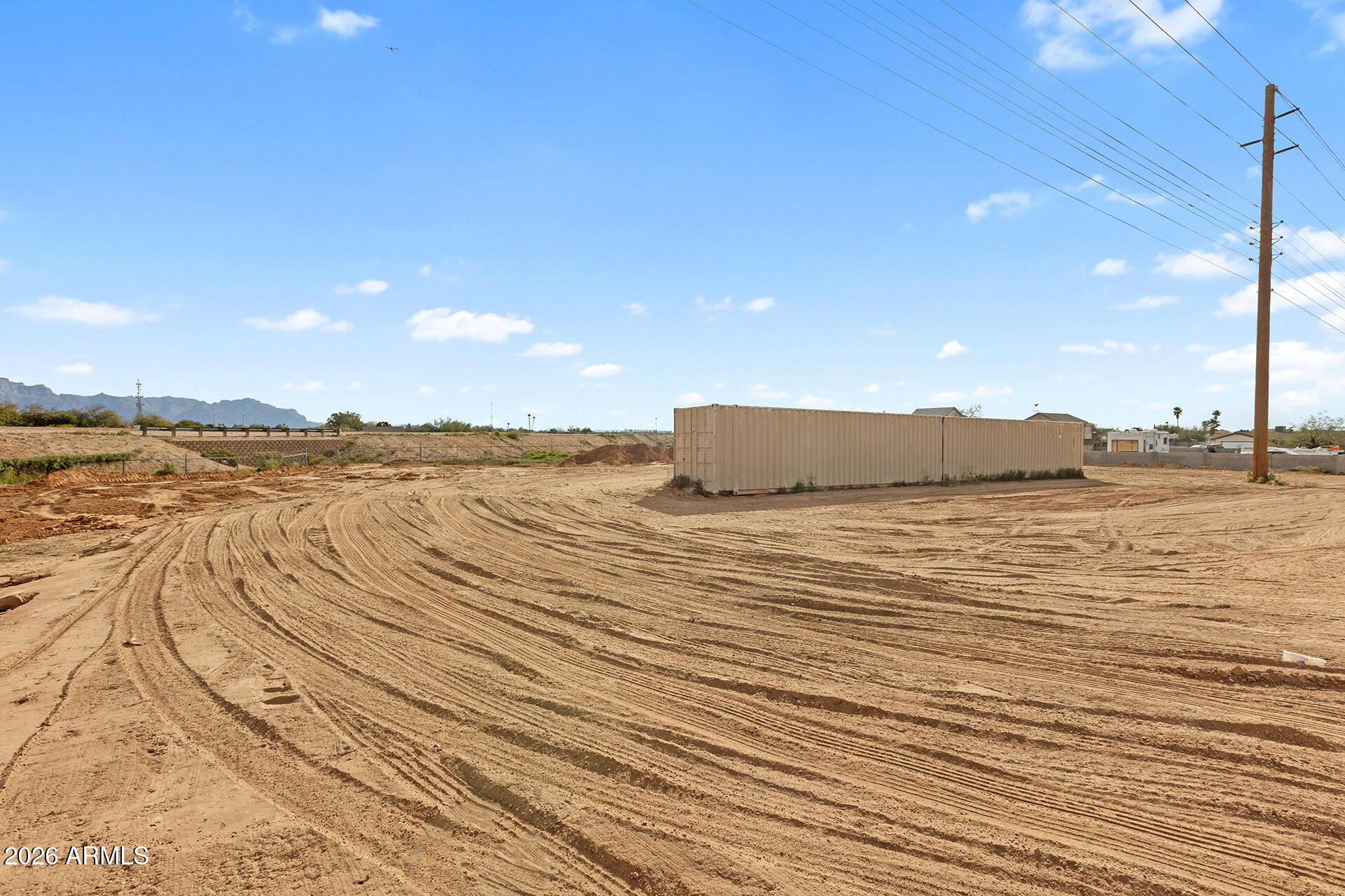 DESERT VILLAGE 3 LT 1-7 22-35 50-63 78-84 - Land