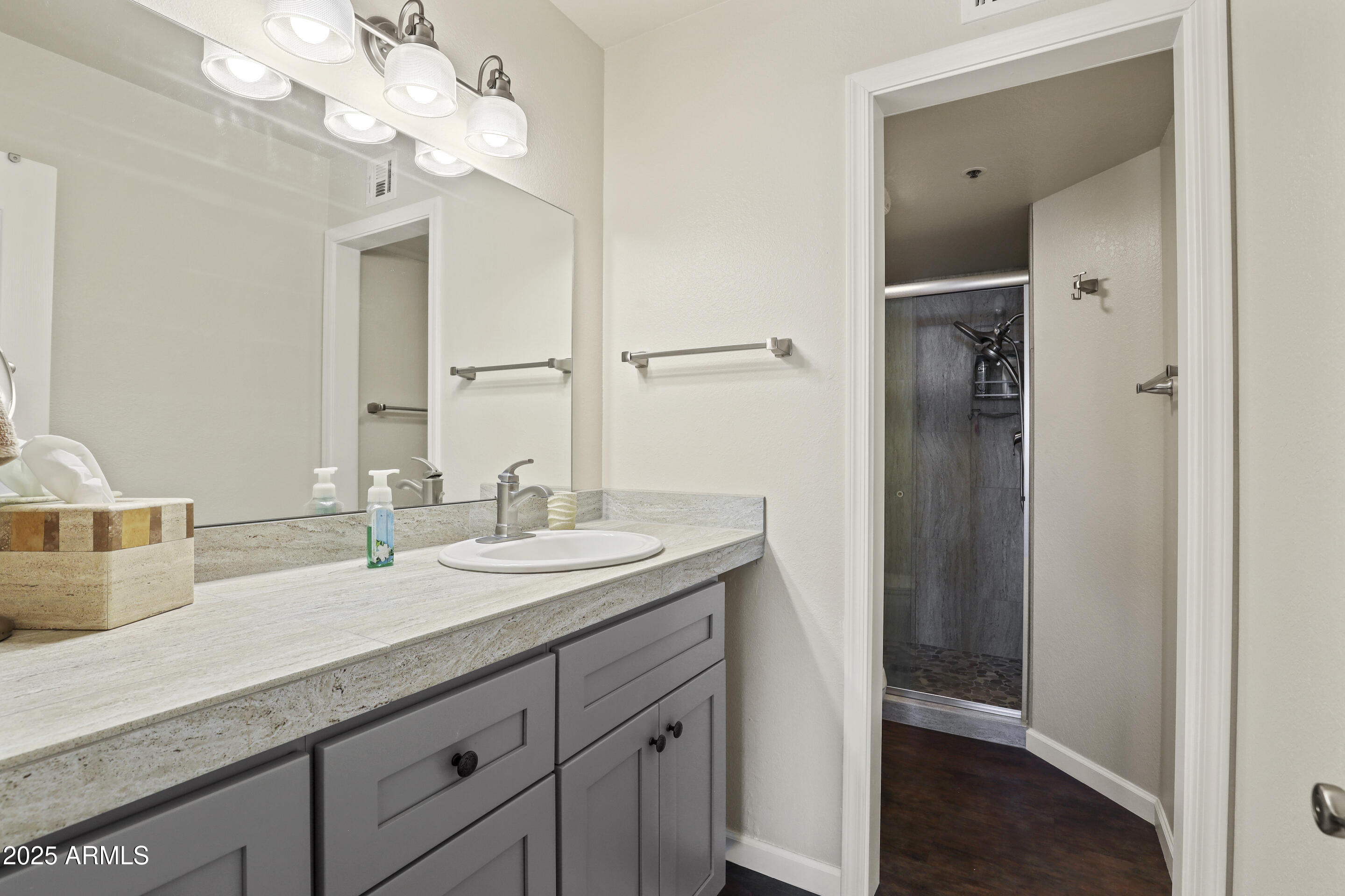Four Seasons North Condos - Residential