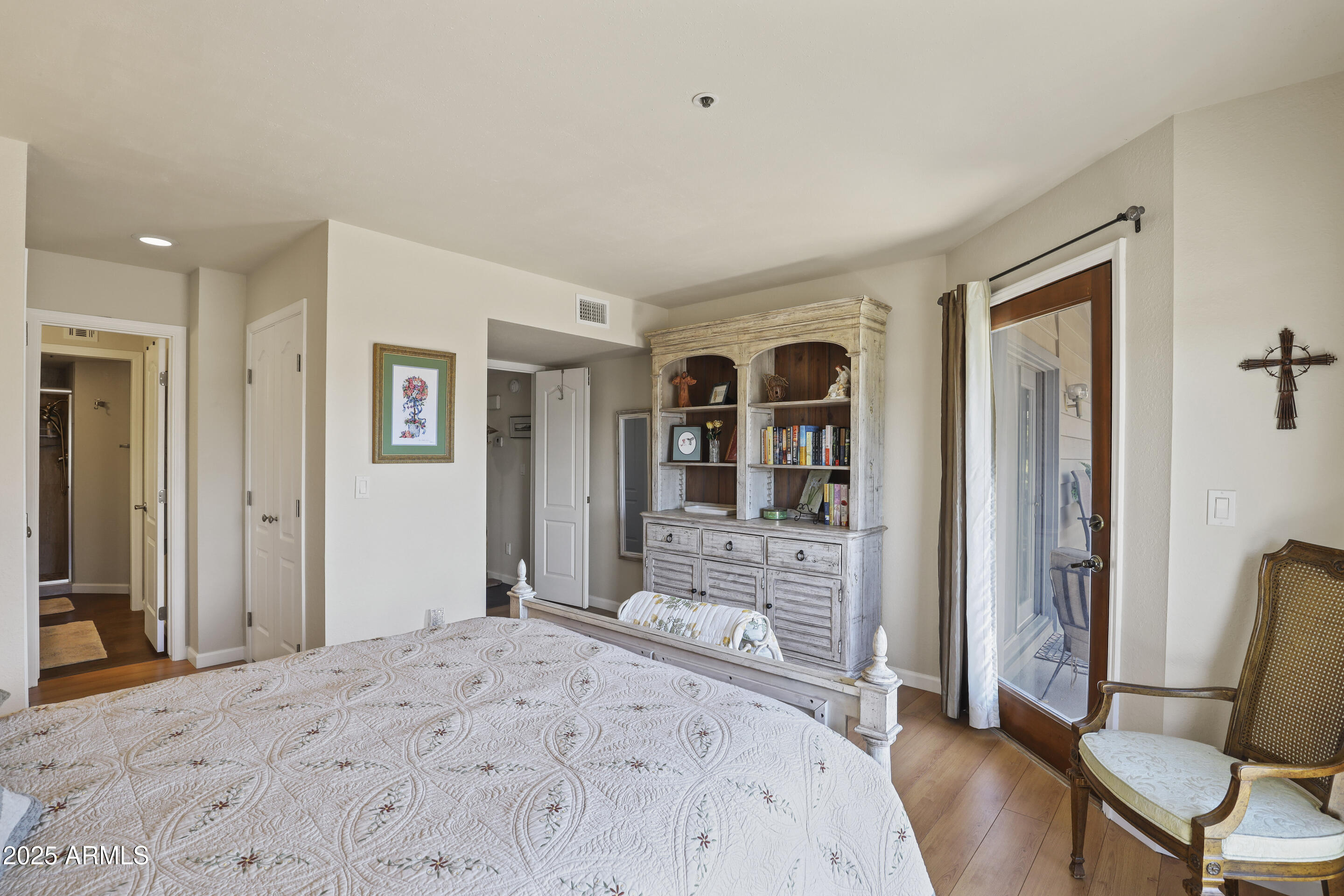 Four Seasons North Condos - Residential