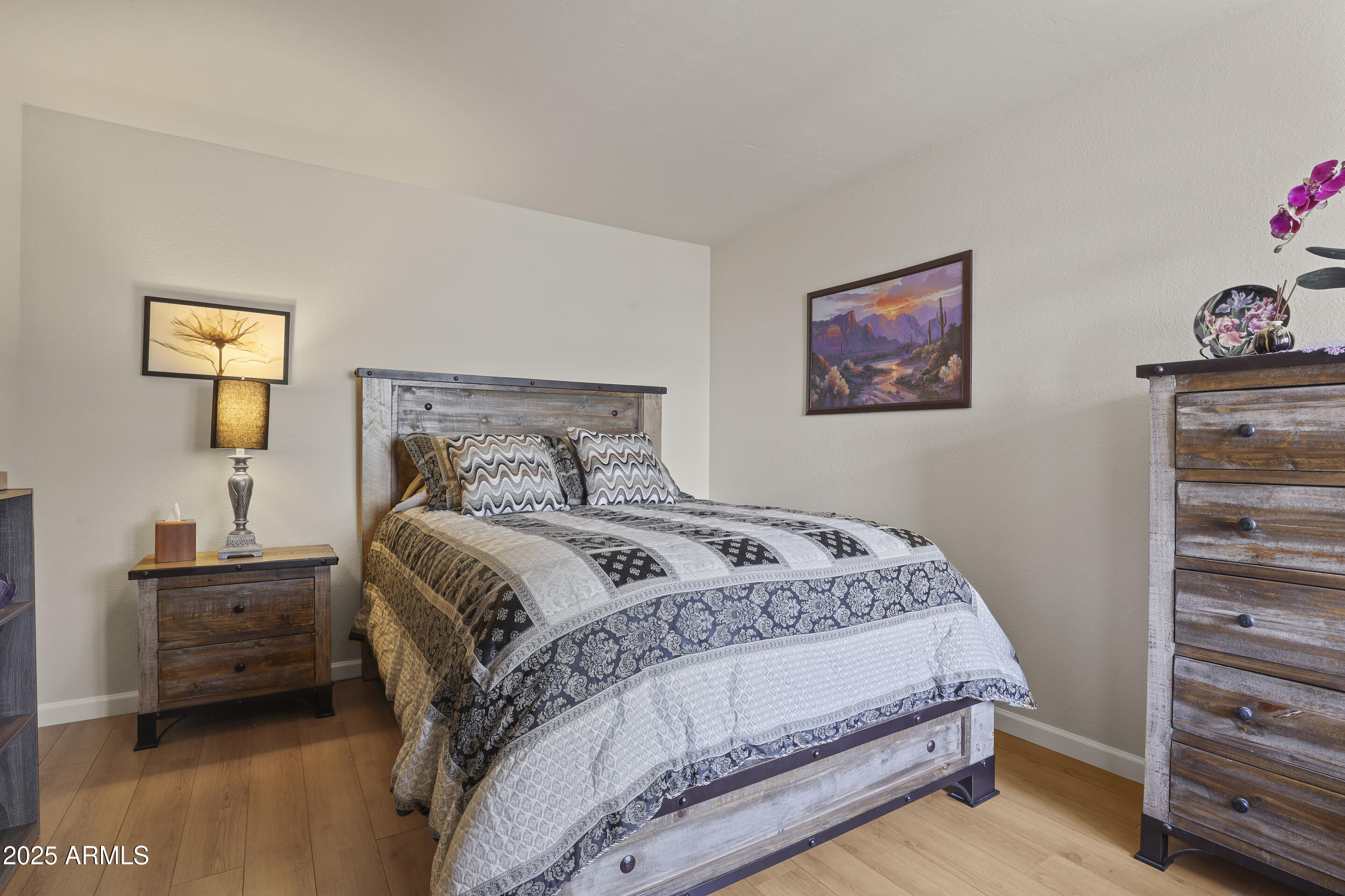 Four Seasons North Condos - Residential