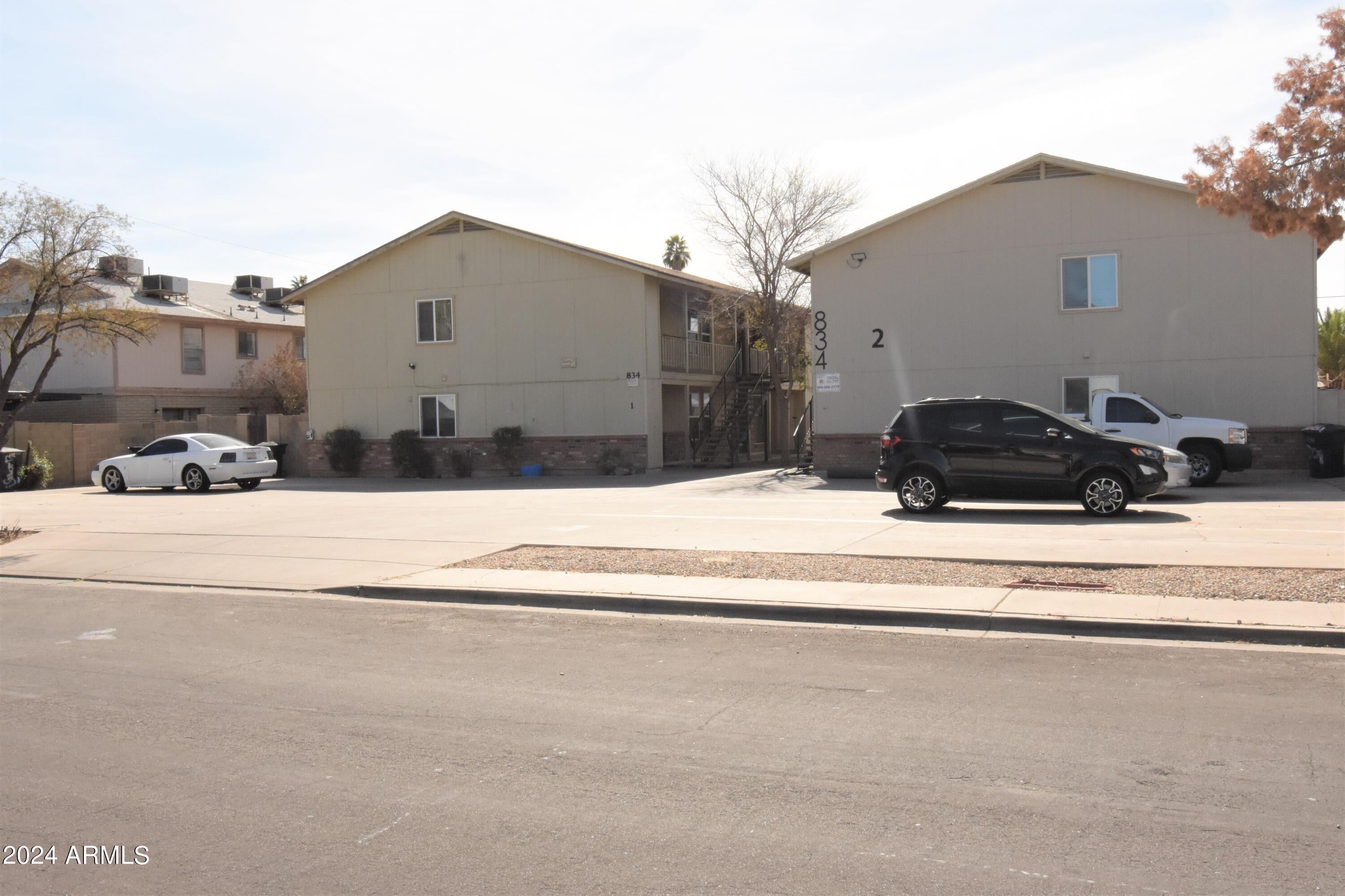 834 N Cherry -- Apt 103