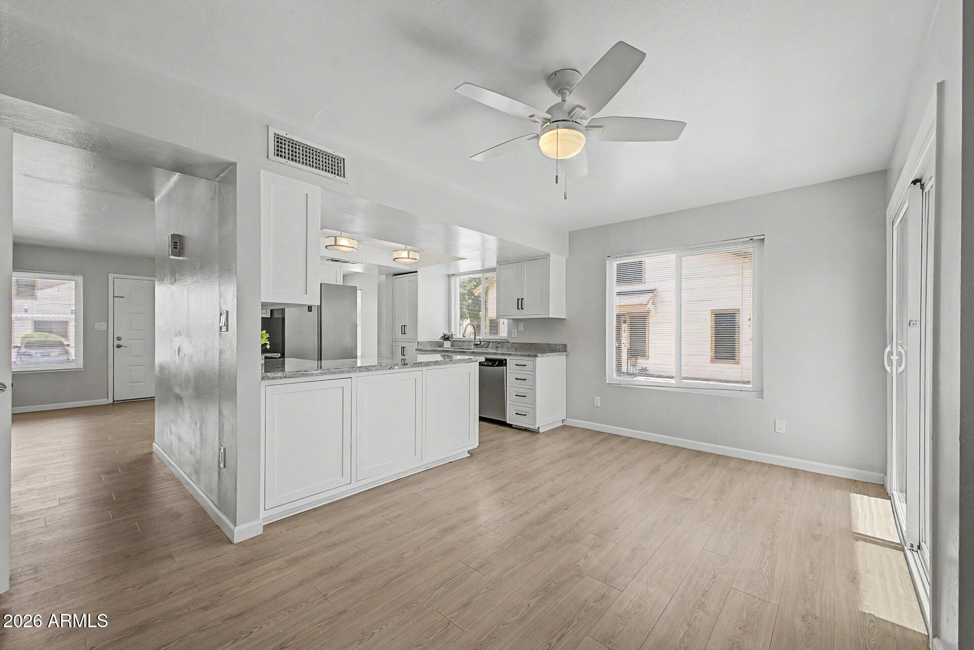 2455 E BROADWAY Road 78