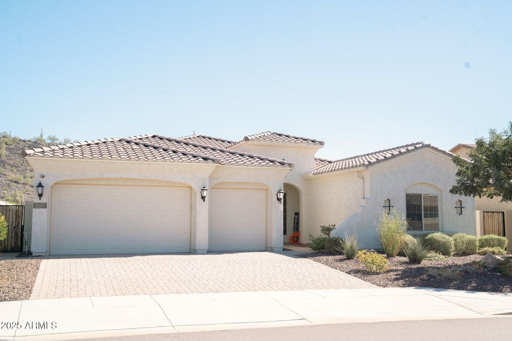 Photo of 30401 N 115th Drive, Peoria, AZ 85383 (MLS # 6937317)