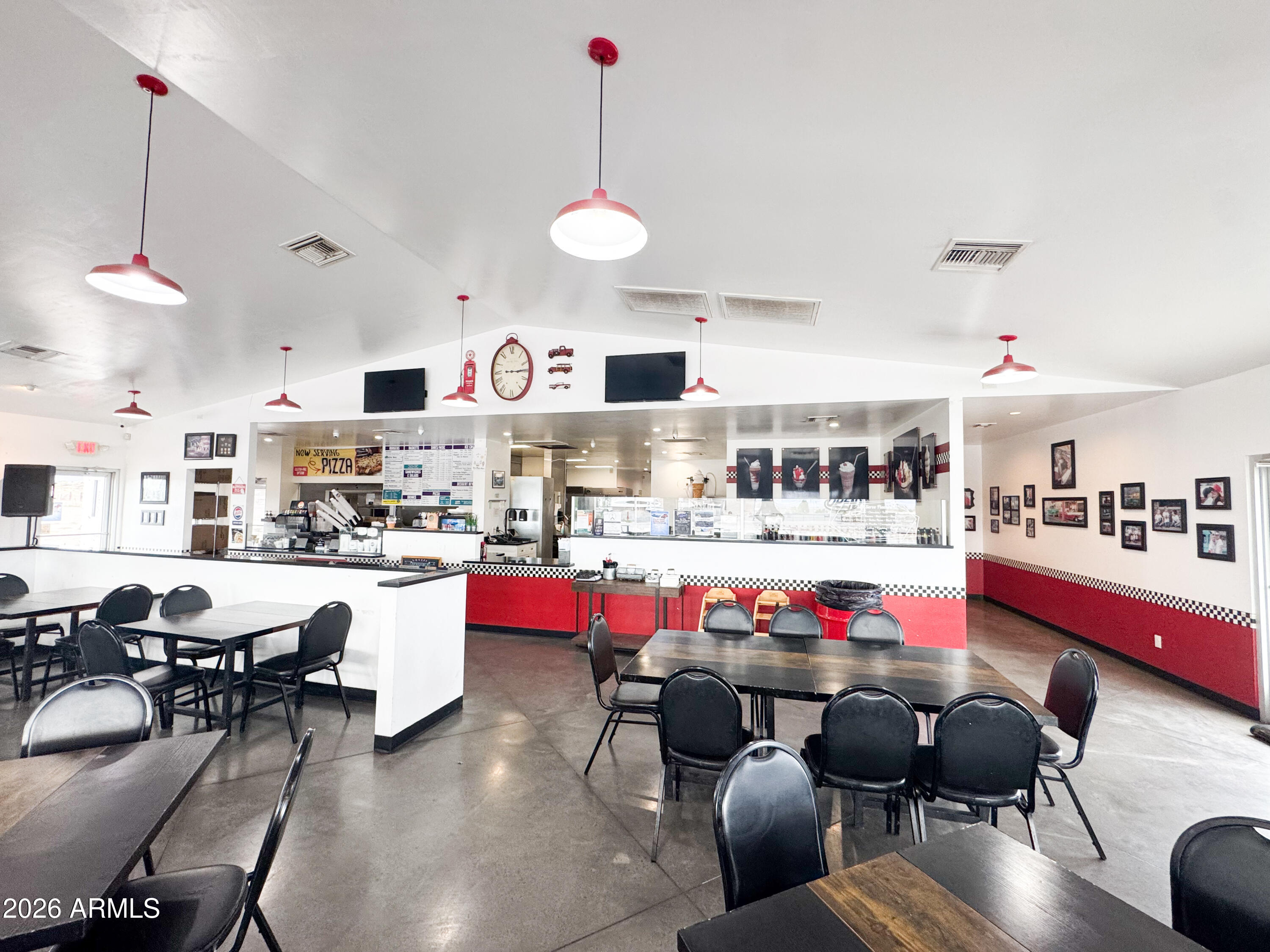 3922 S US HWY 191 --