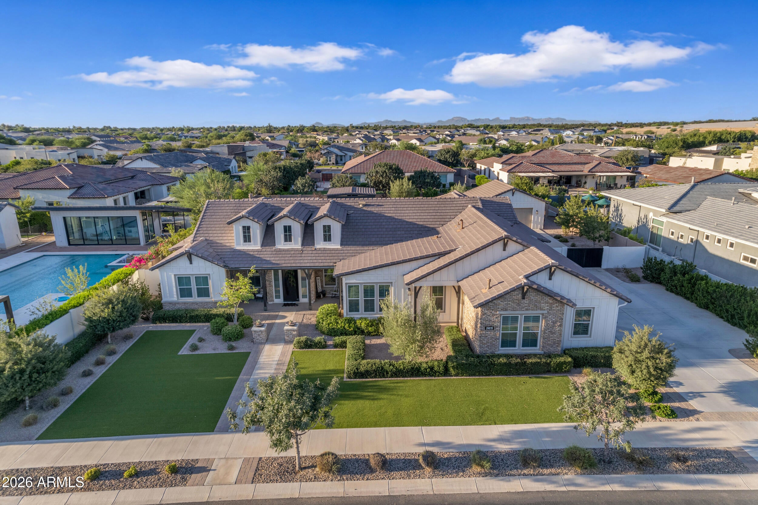 19878 E COUNTRY MEADOWS Drive