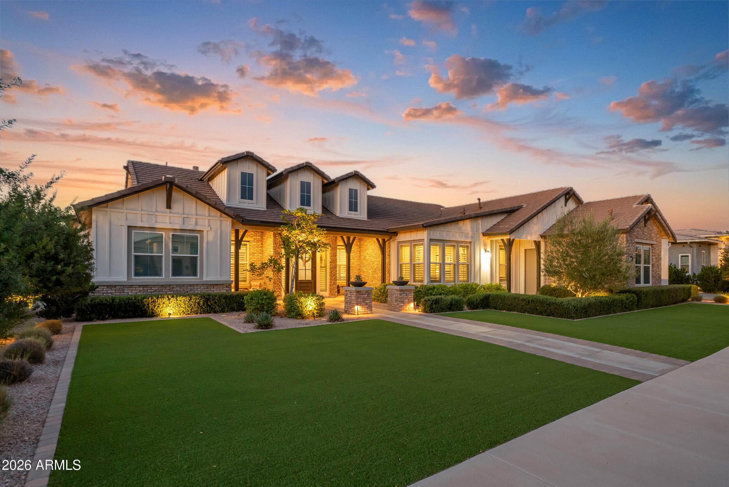 19878 E COUNTRY MEADOWS Drive