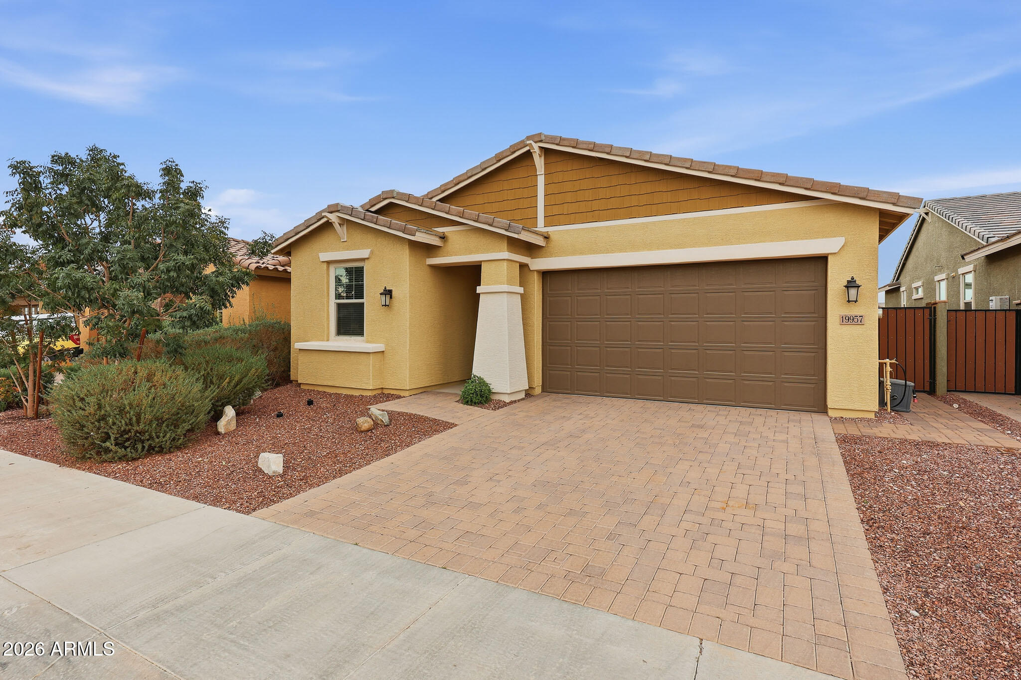 19957 W TURNEY Avenue