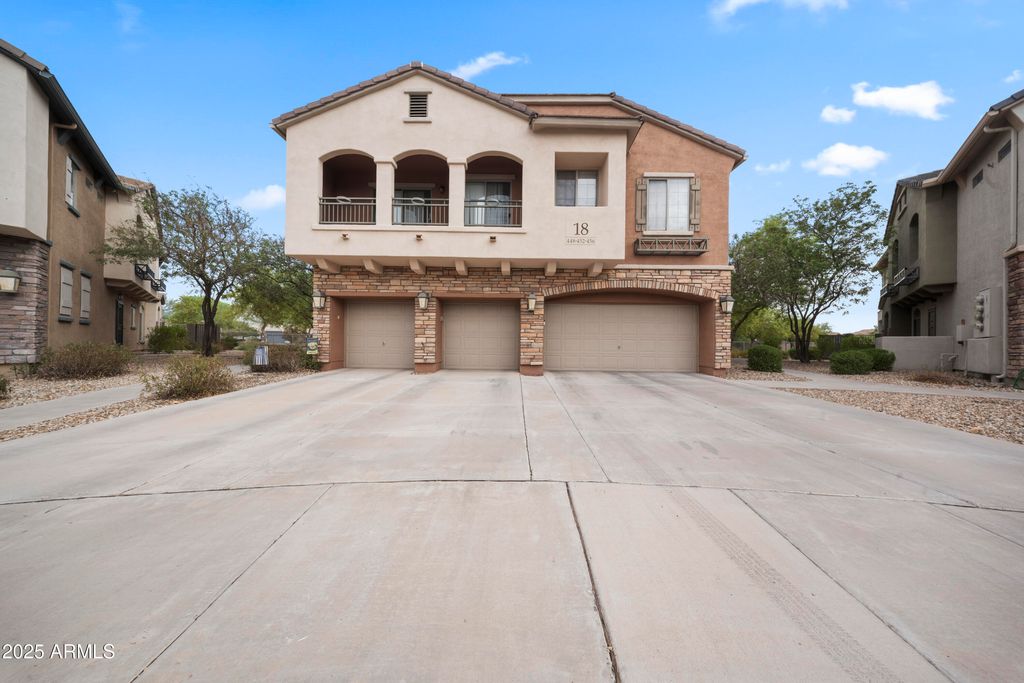 Photo of 456 N 168th Drive, Goodyear, AZ 85338 (MLS # 6912592)
