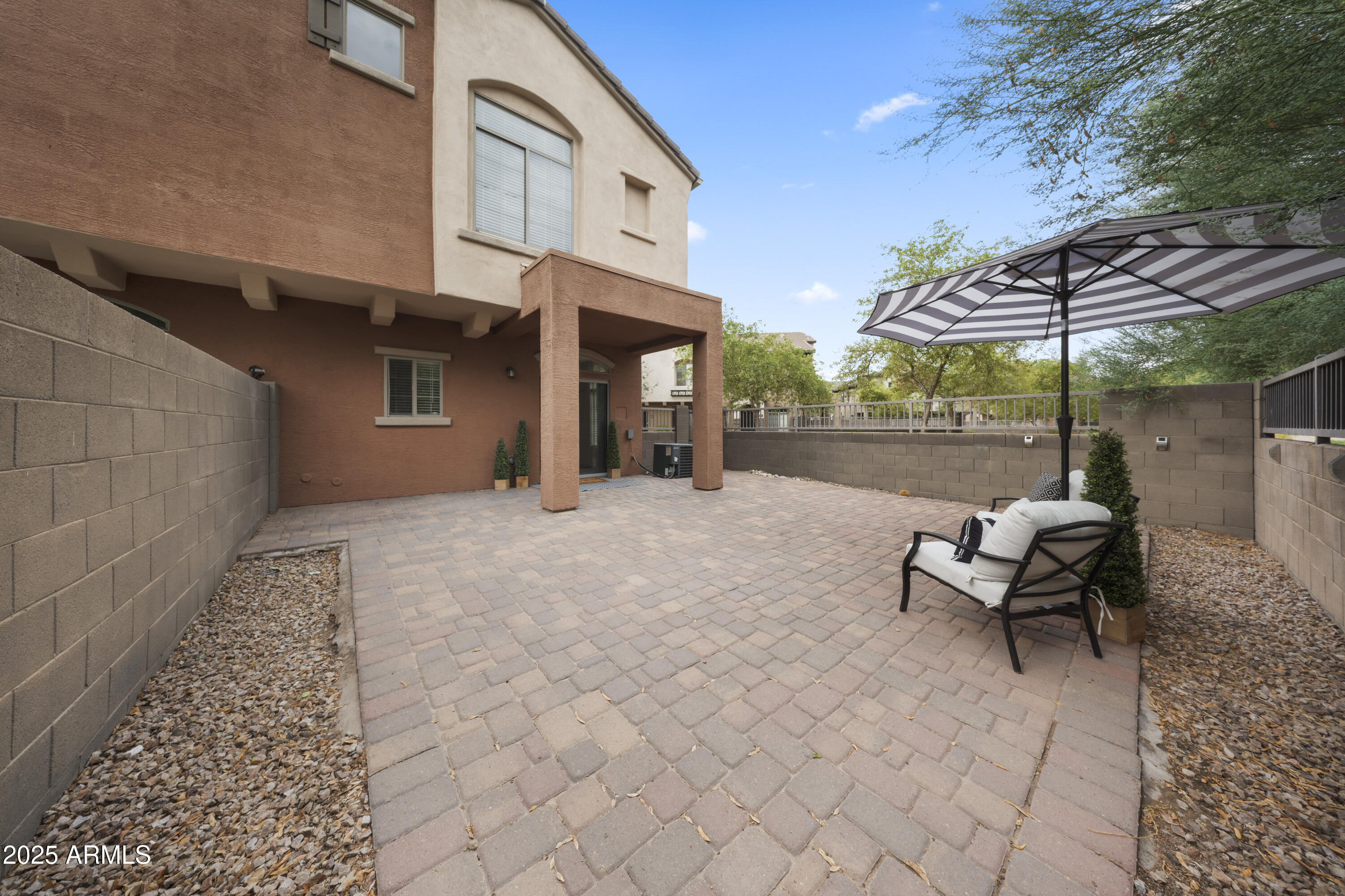 456 N 168TH Drive