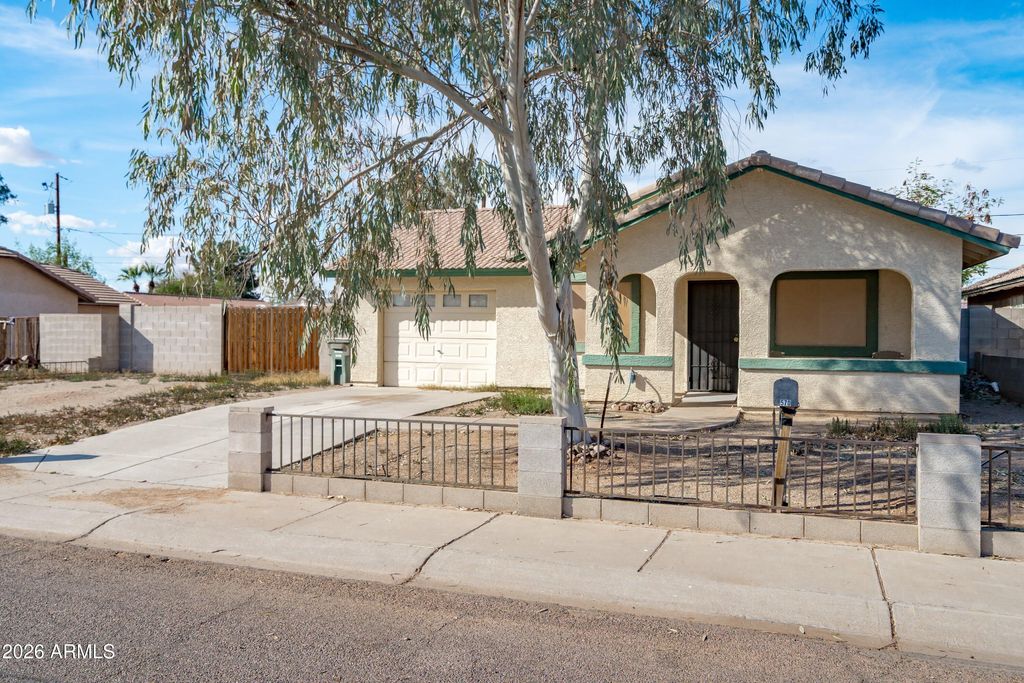 Photo of 570 W Ramos Drive, Casa Grande, AZ 85122 (MLS # 6997121)